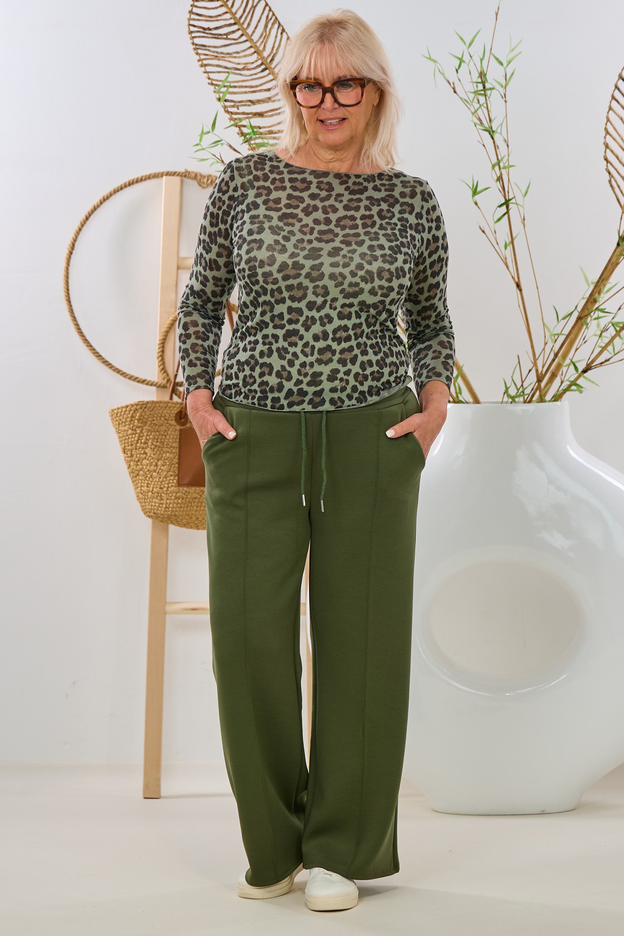 transparentes Longsleeve, leo-khaki