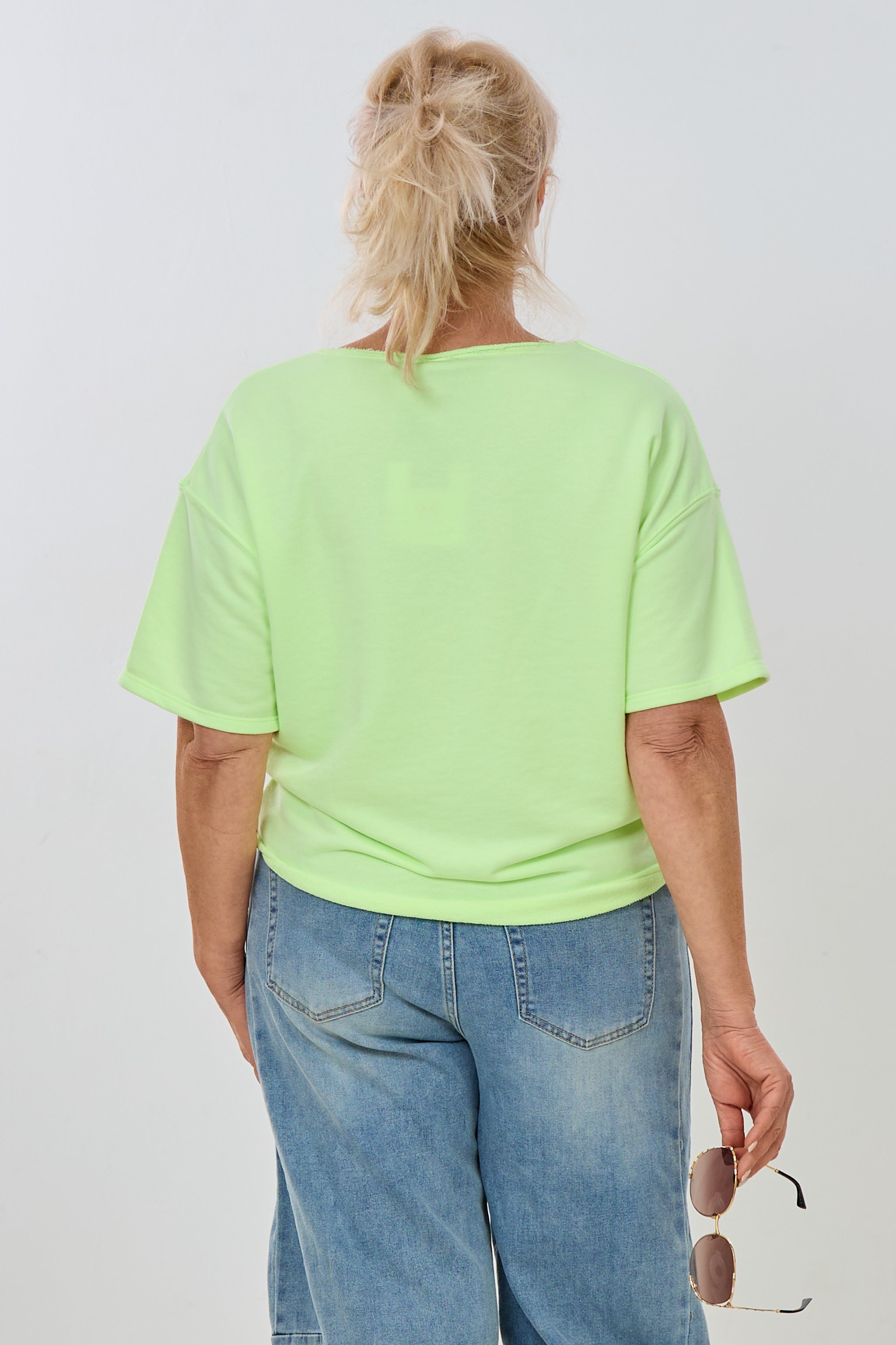 Sweaty mit süßem CIAO-Druck, neon kiwi-leo