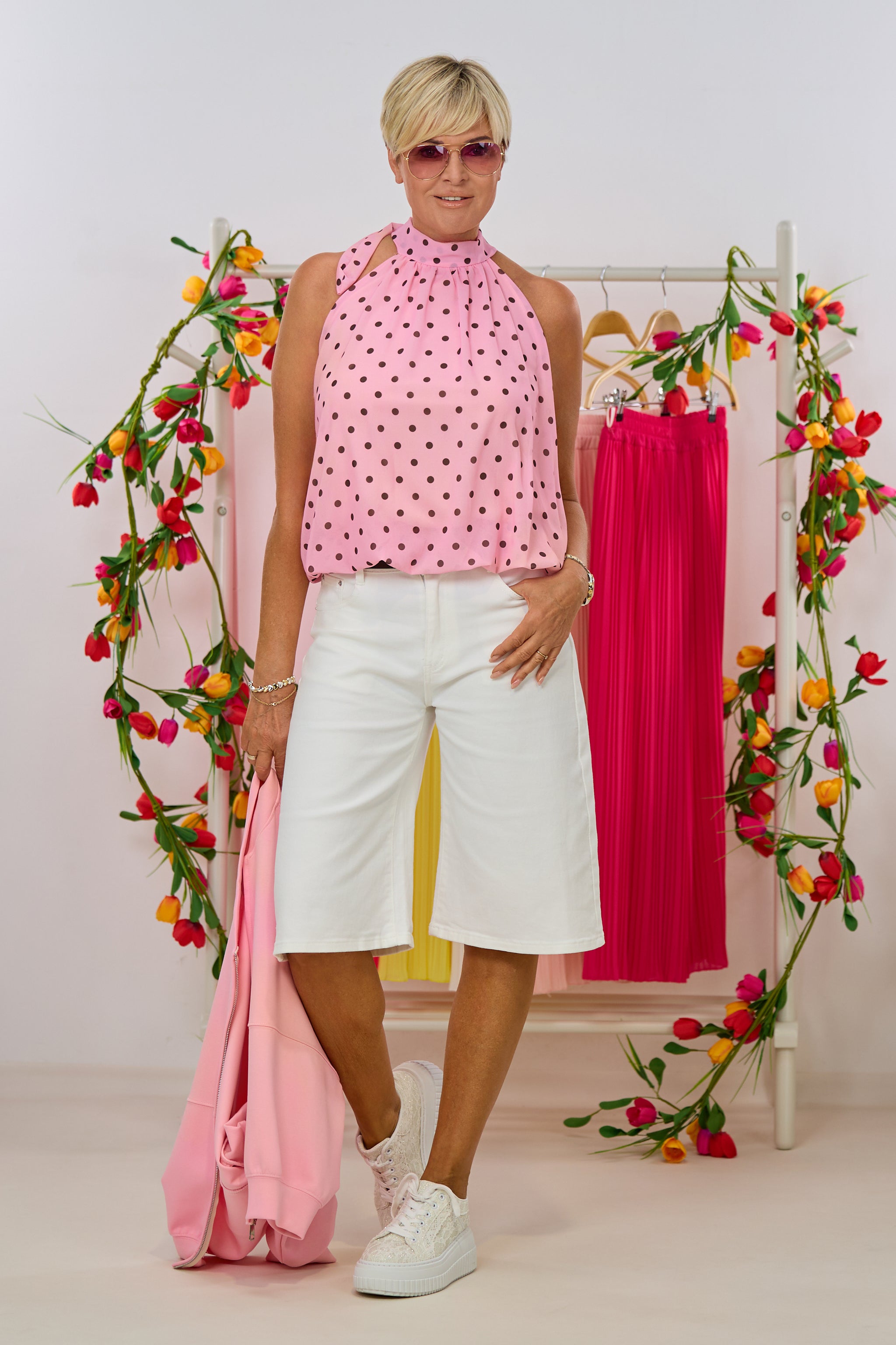 Gepunktetes Neckholder Blusen-Top, rosa-braun