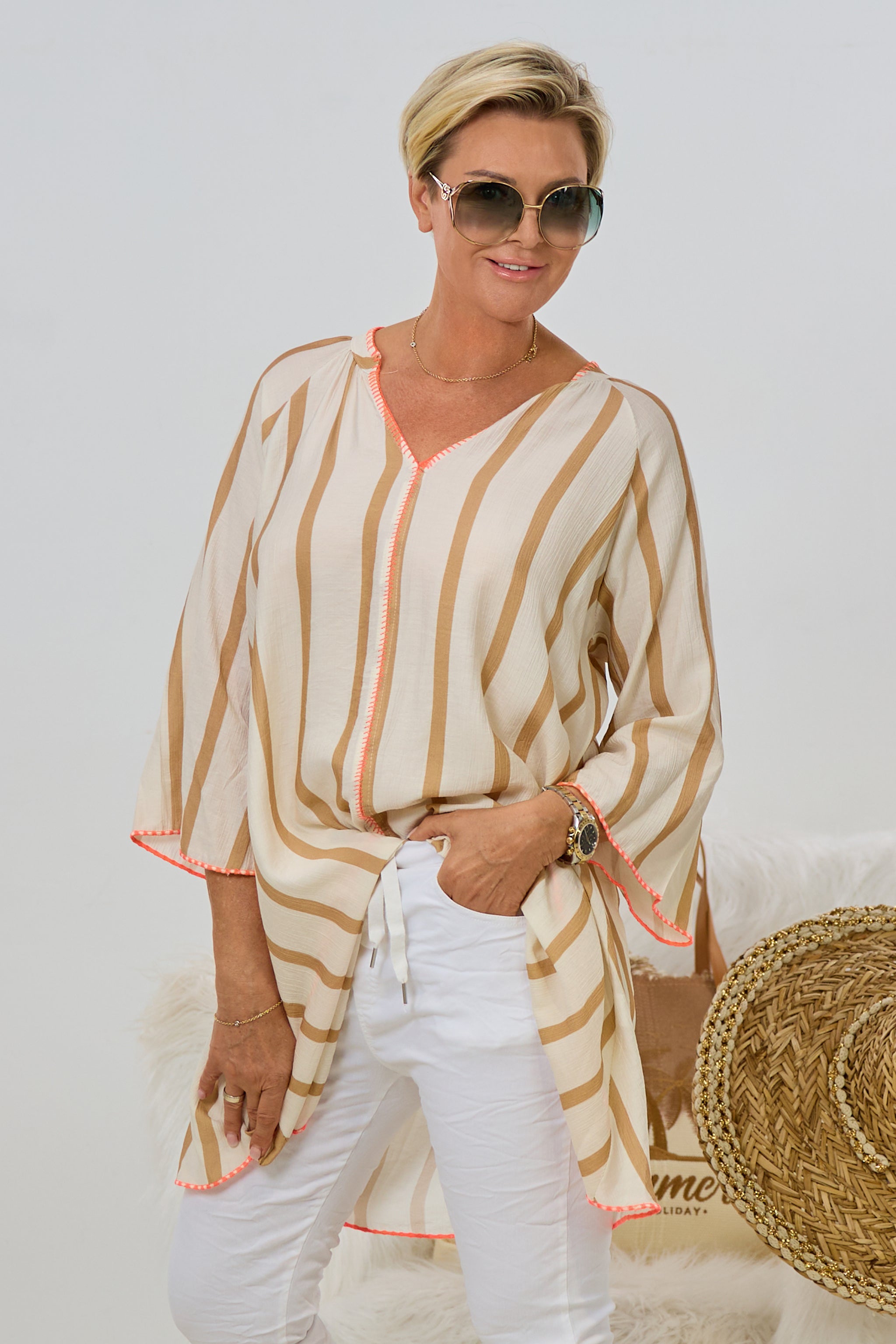 Kleid/Longbluse gestreift mit V-Ausschnitt, creme-taupe