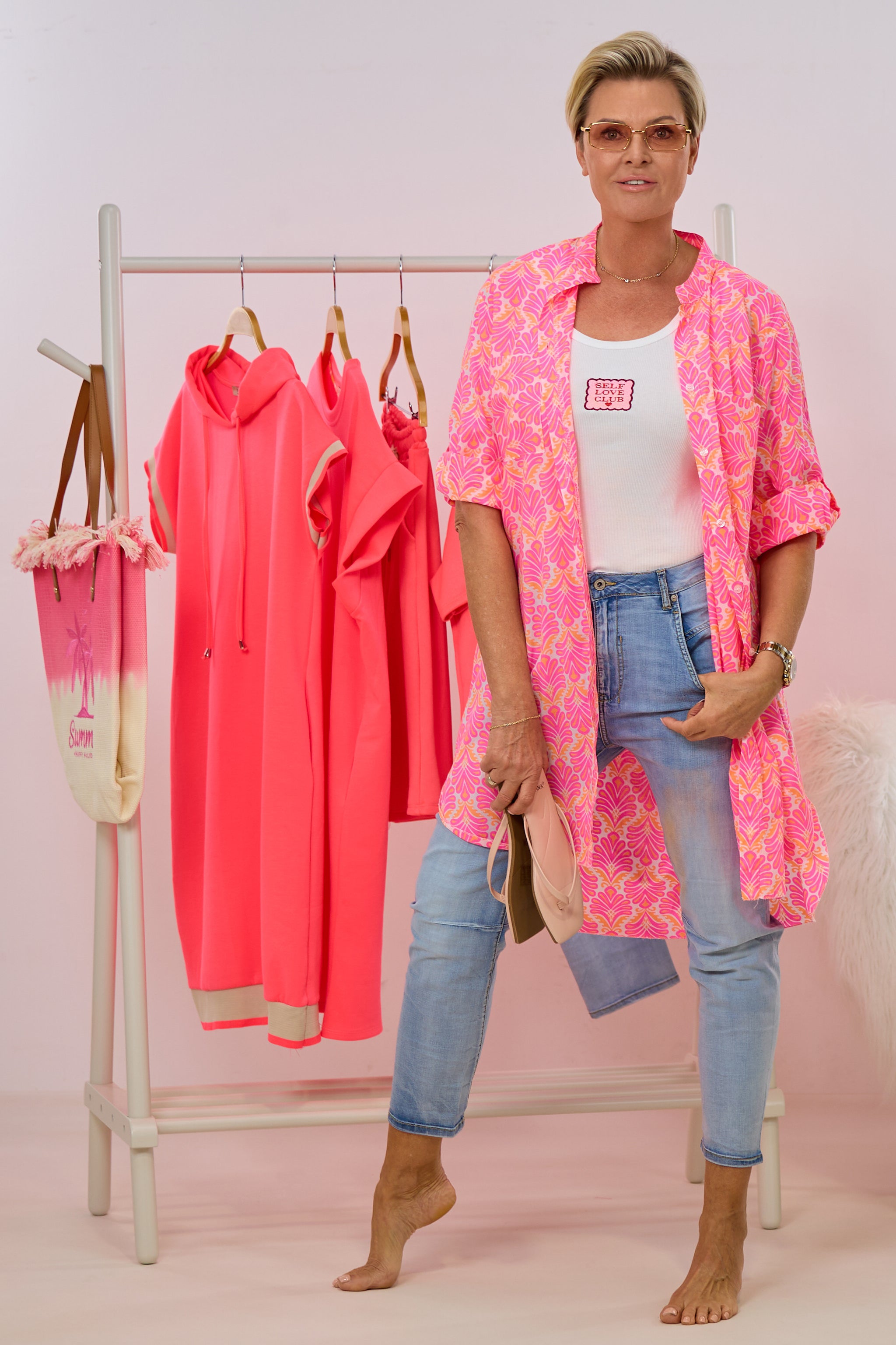 Kleid/Tunika mit Fantasy-Print, neon pink-orange