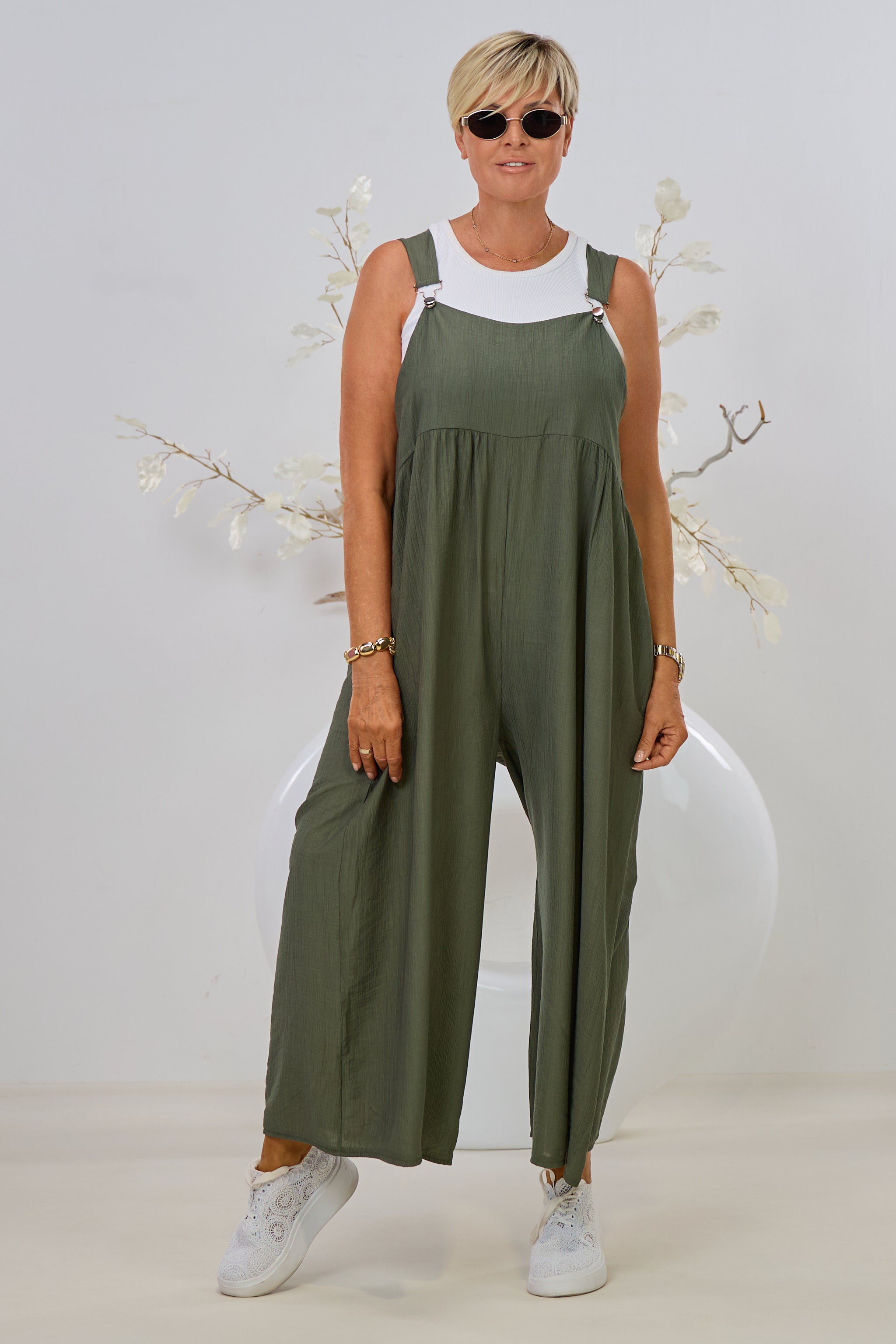 Jumpsuit mit breiten Trägern, khaki