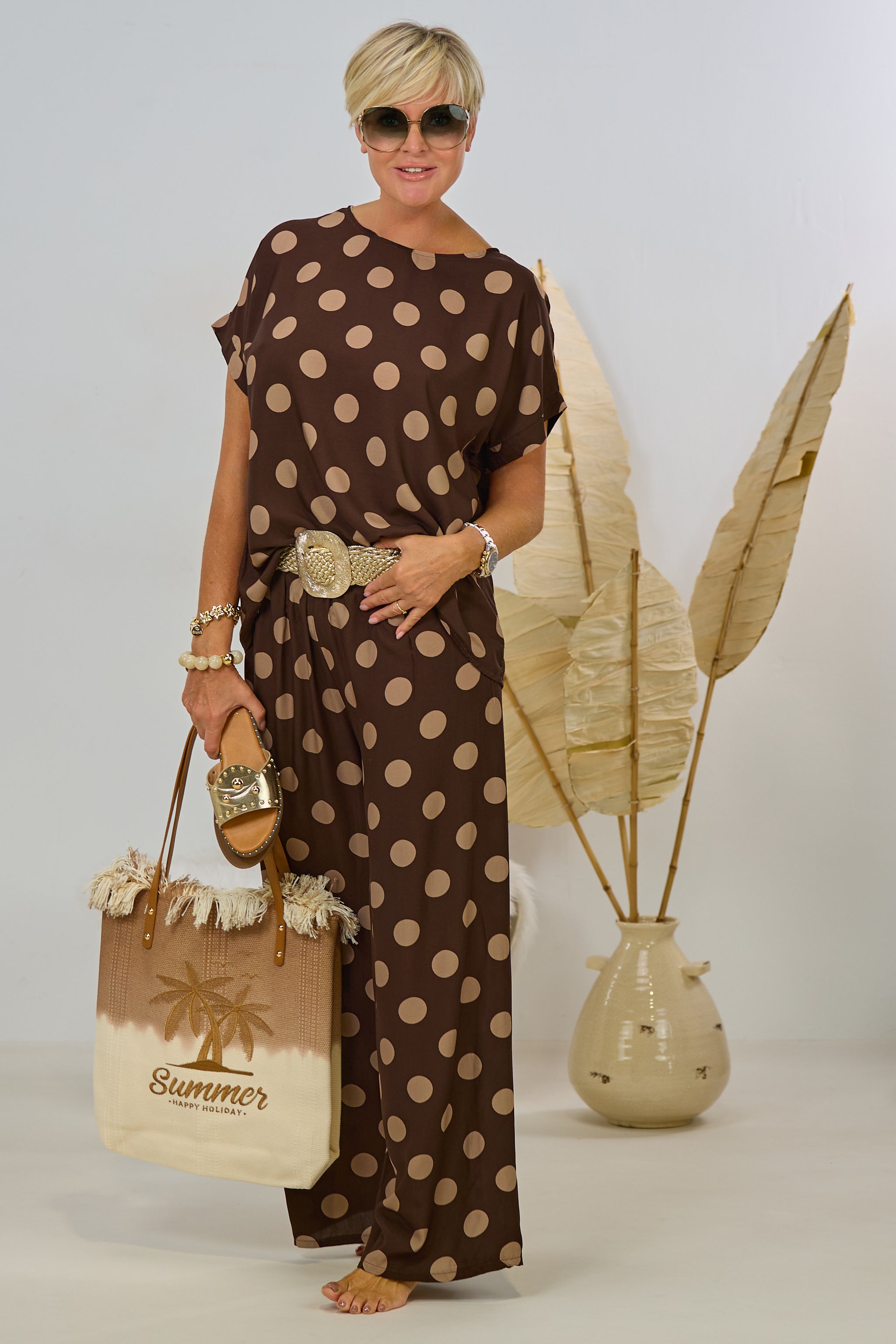 Leichte Bluse mit Punkten, braun-taupe