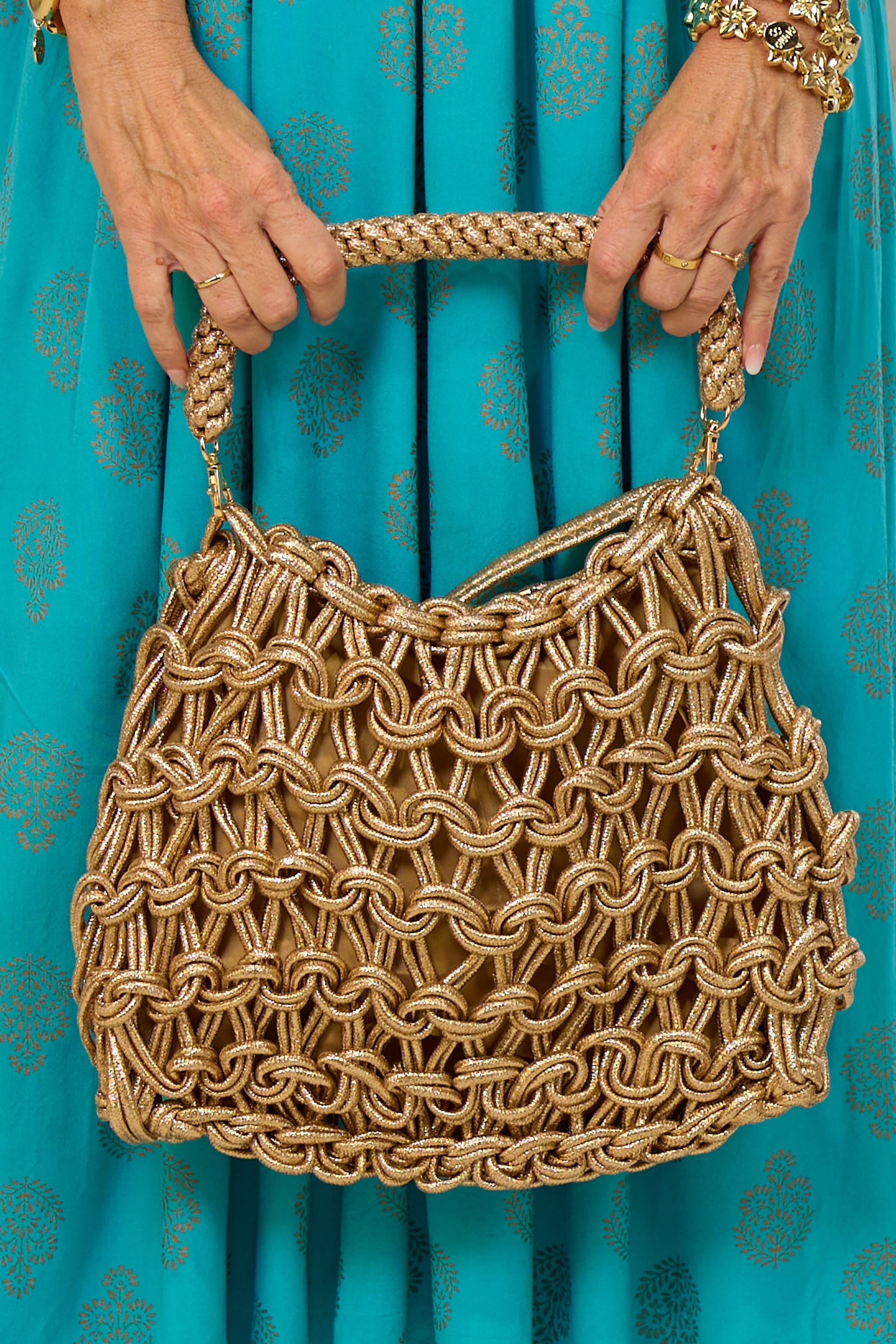 Tasche im Strick-Look, gold