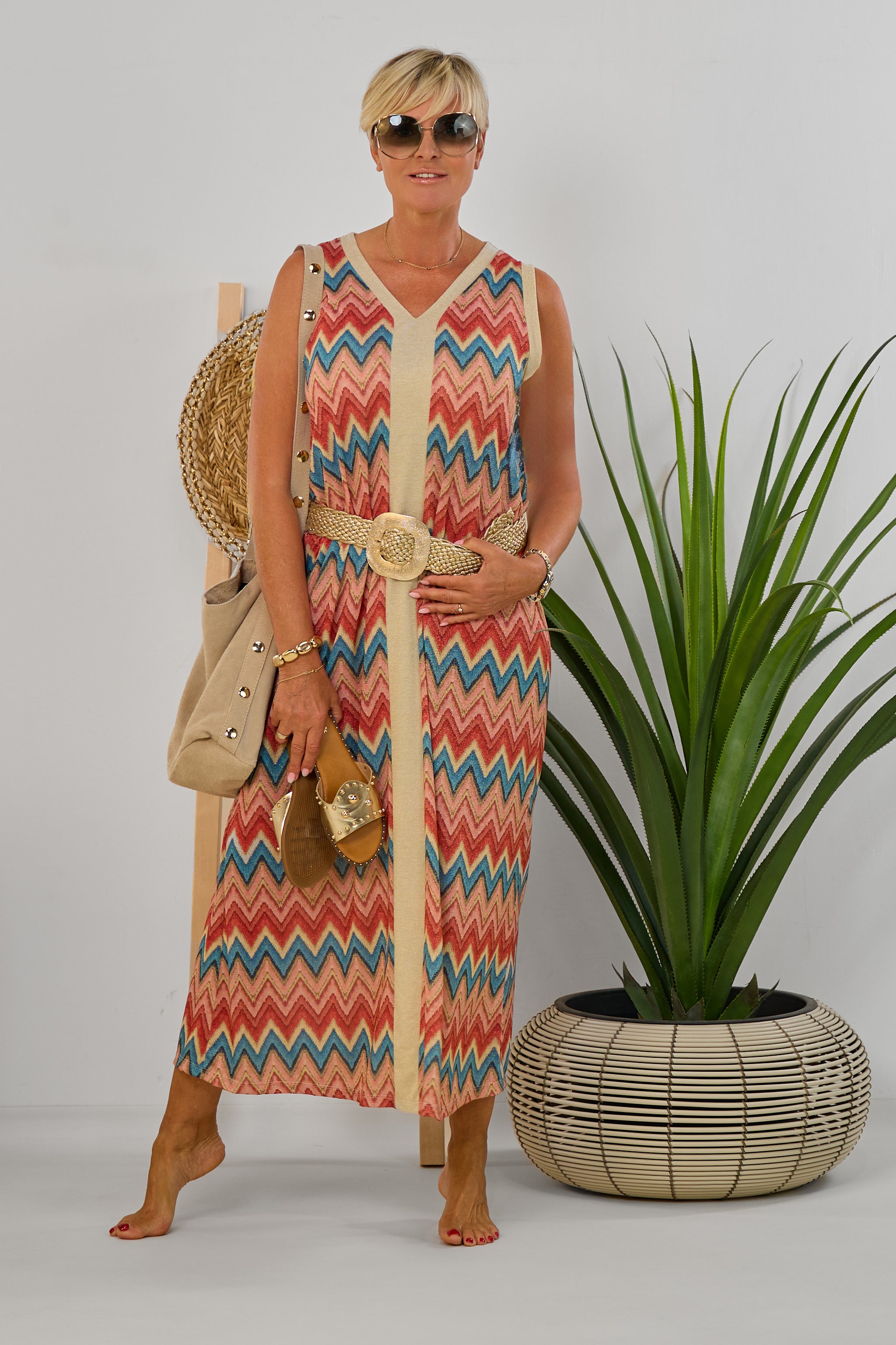 Maxikleid mit Zickzack-Muster, blau-pink-gold