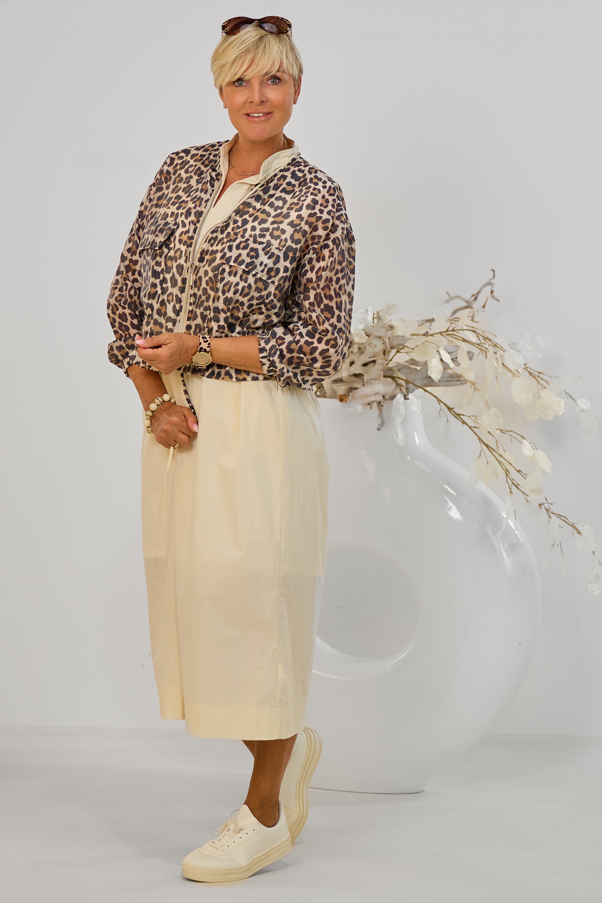Leichter Blouson mit Kordelzug, leo