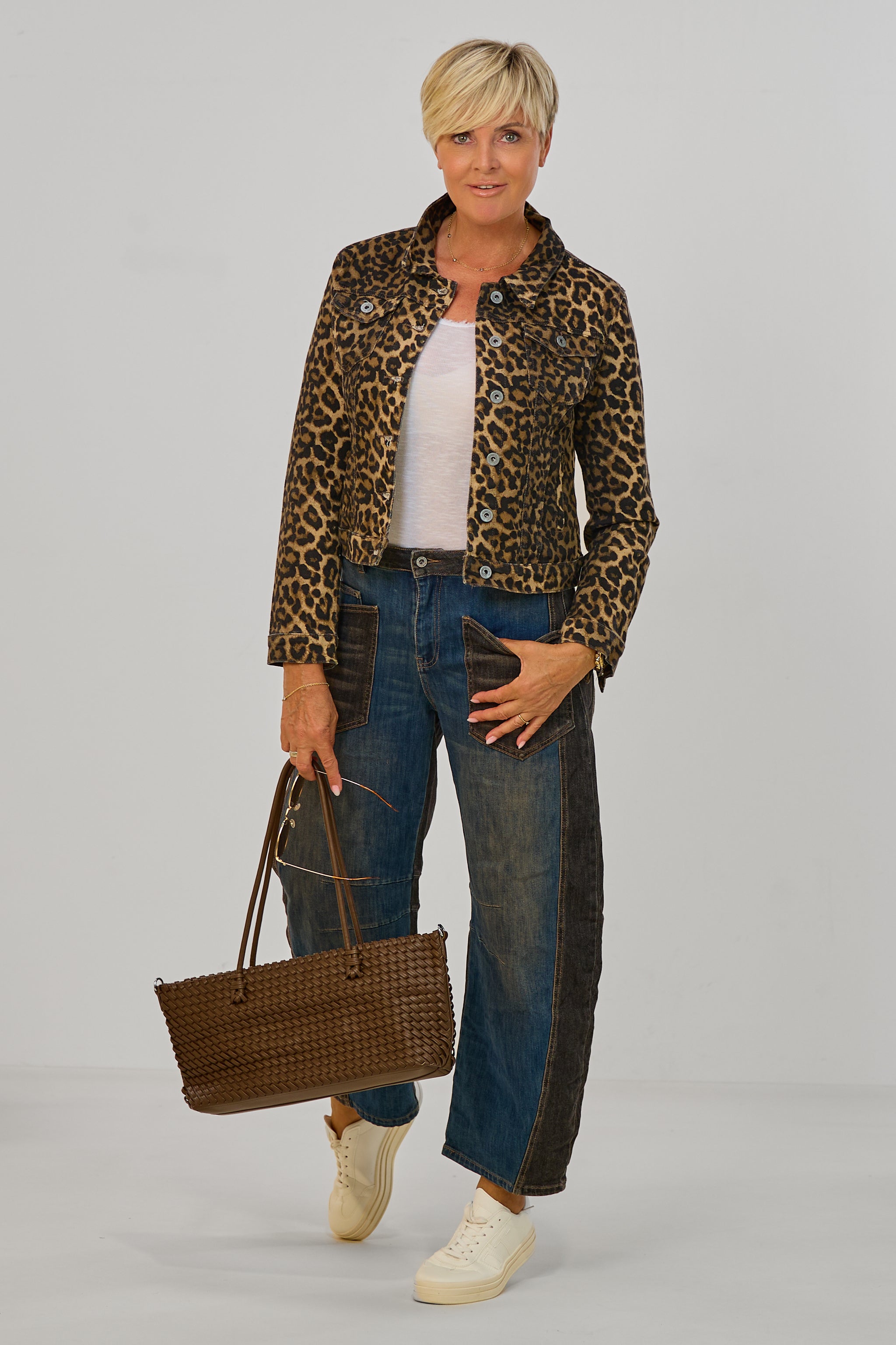 Jeansjacke im Leo-Look, leo