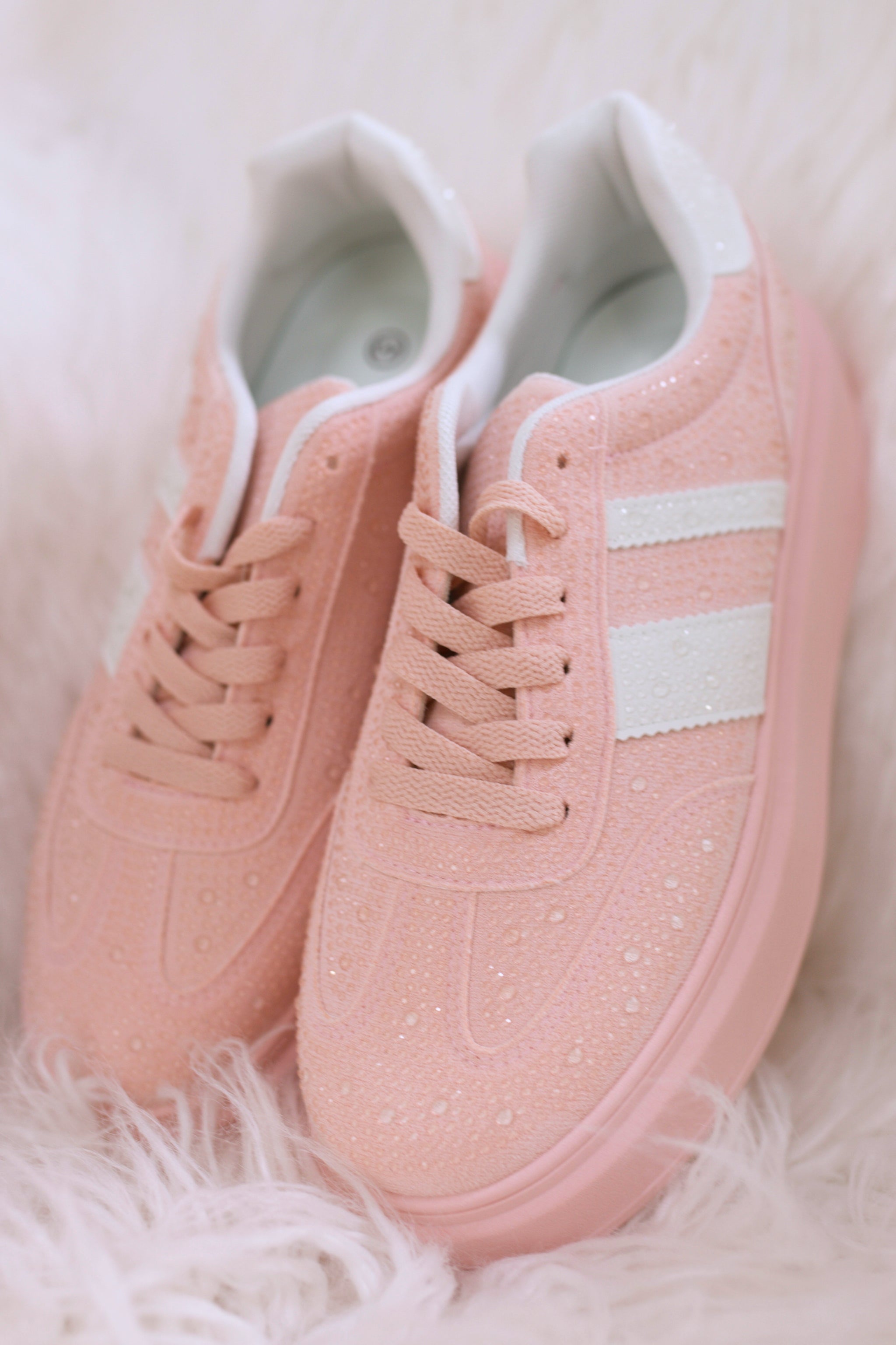 Sneaker mit durchsichtigen Pünktchen, rosa-weiß