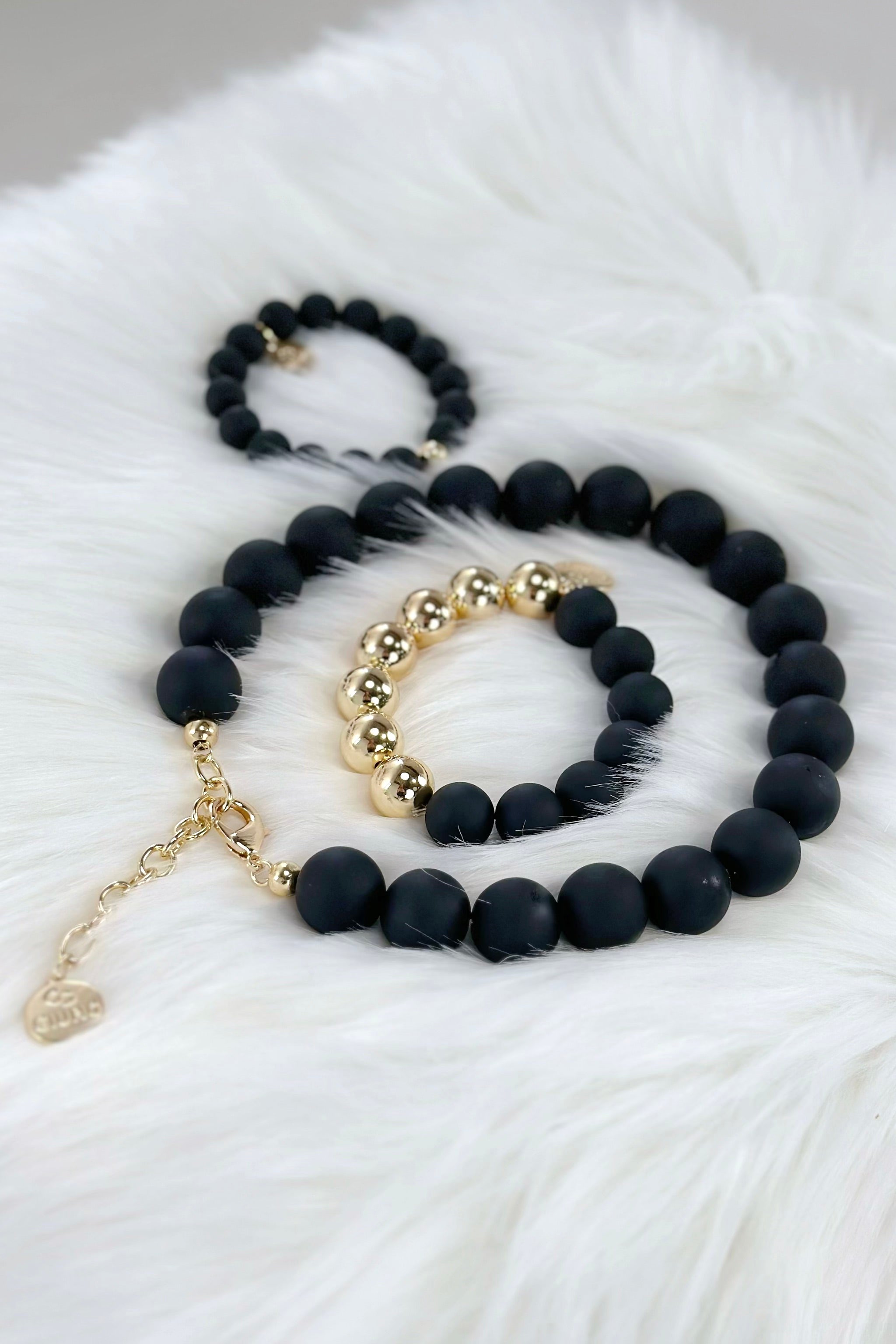 Perlenkette, matt, schwarz