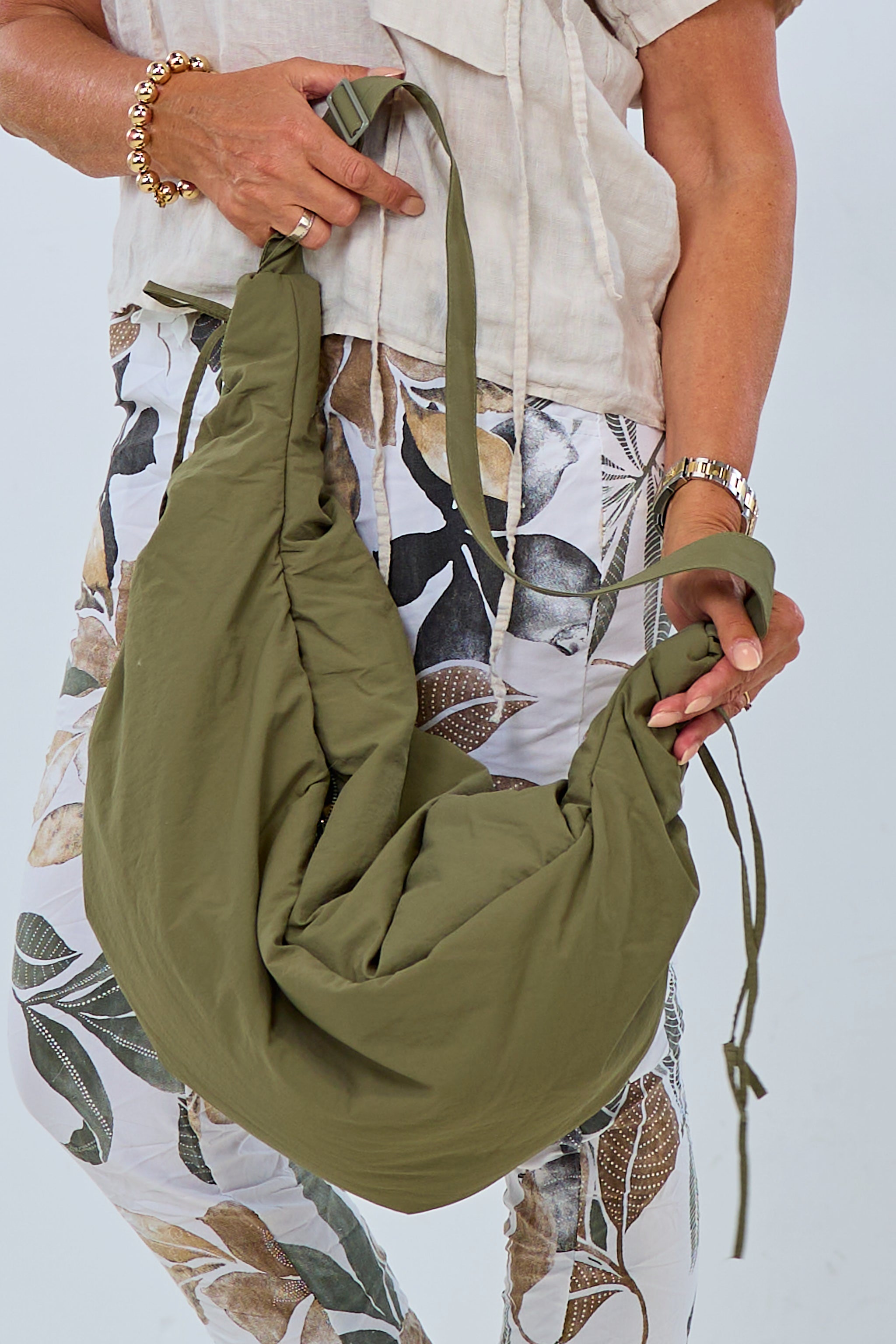 large moon bag, khaki