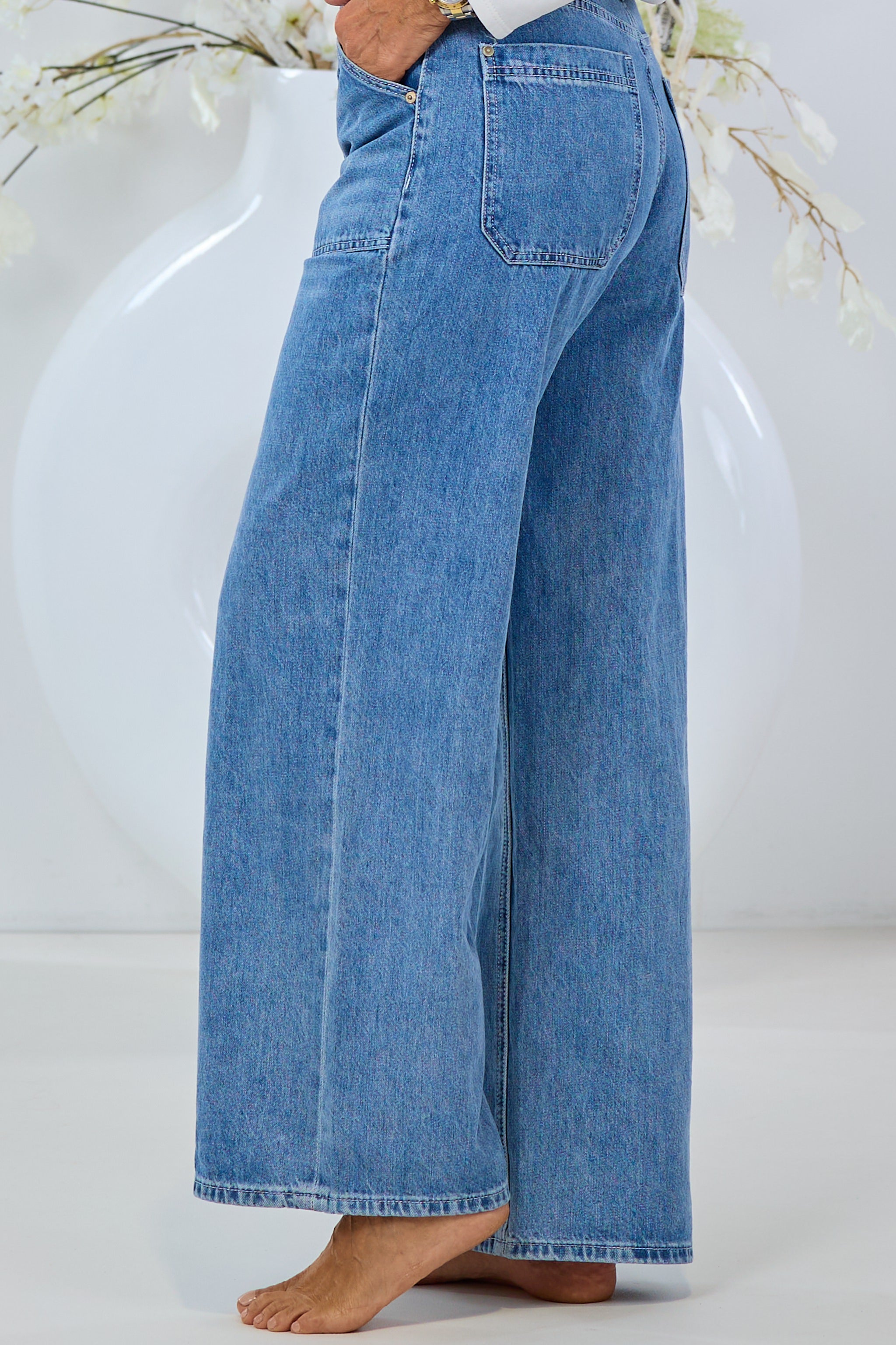 High Waist Jeans with patch pockets, blue
