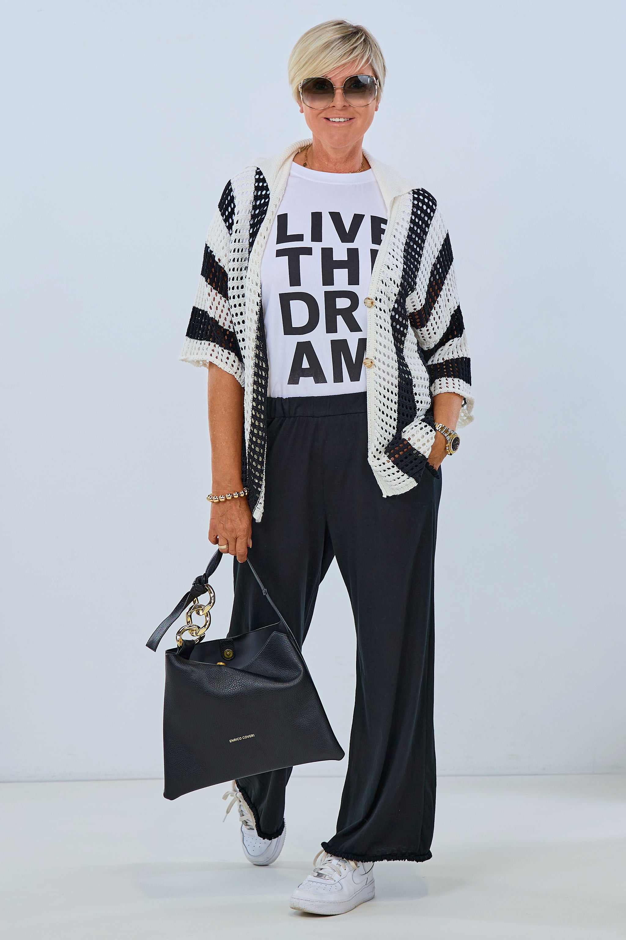 Kurzarm Cardigan mit Längsstreifen, schwarz-ecru