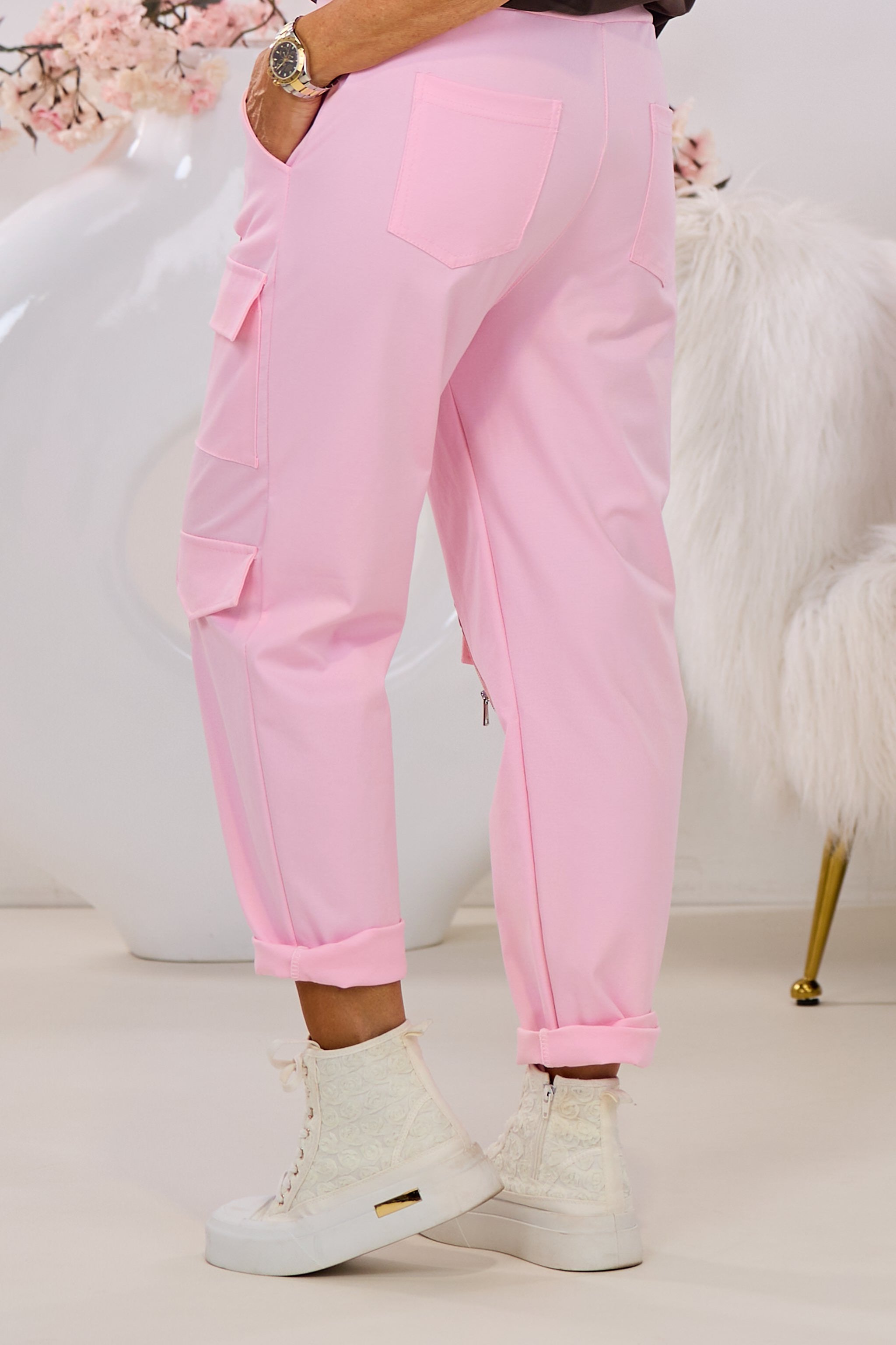 Cargohose mit Zierreißverschlüssen, rosa