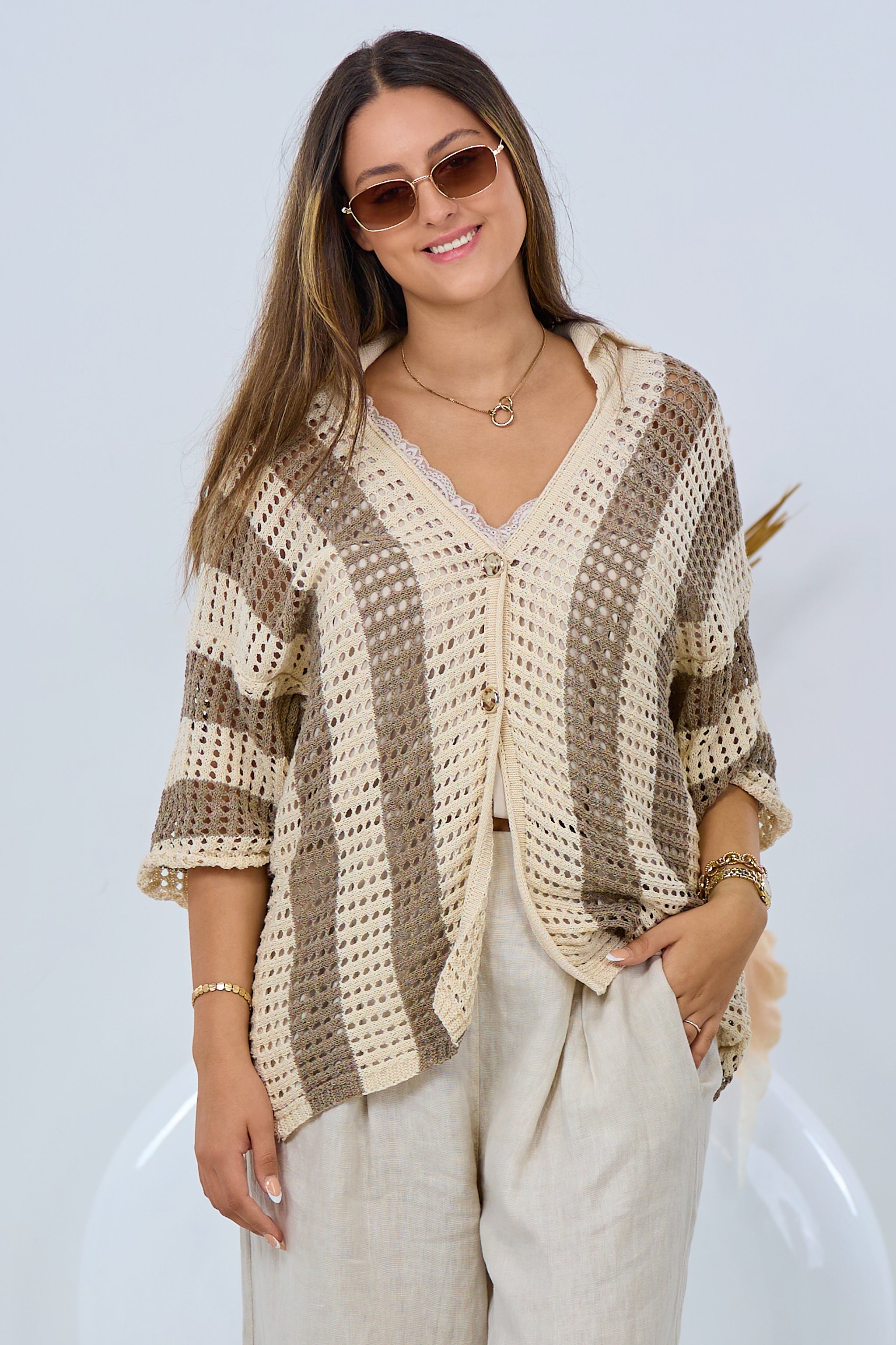 Kurzarm Cardigan mit Längsstreifen, taupe-beige
