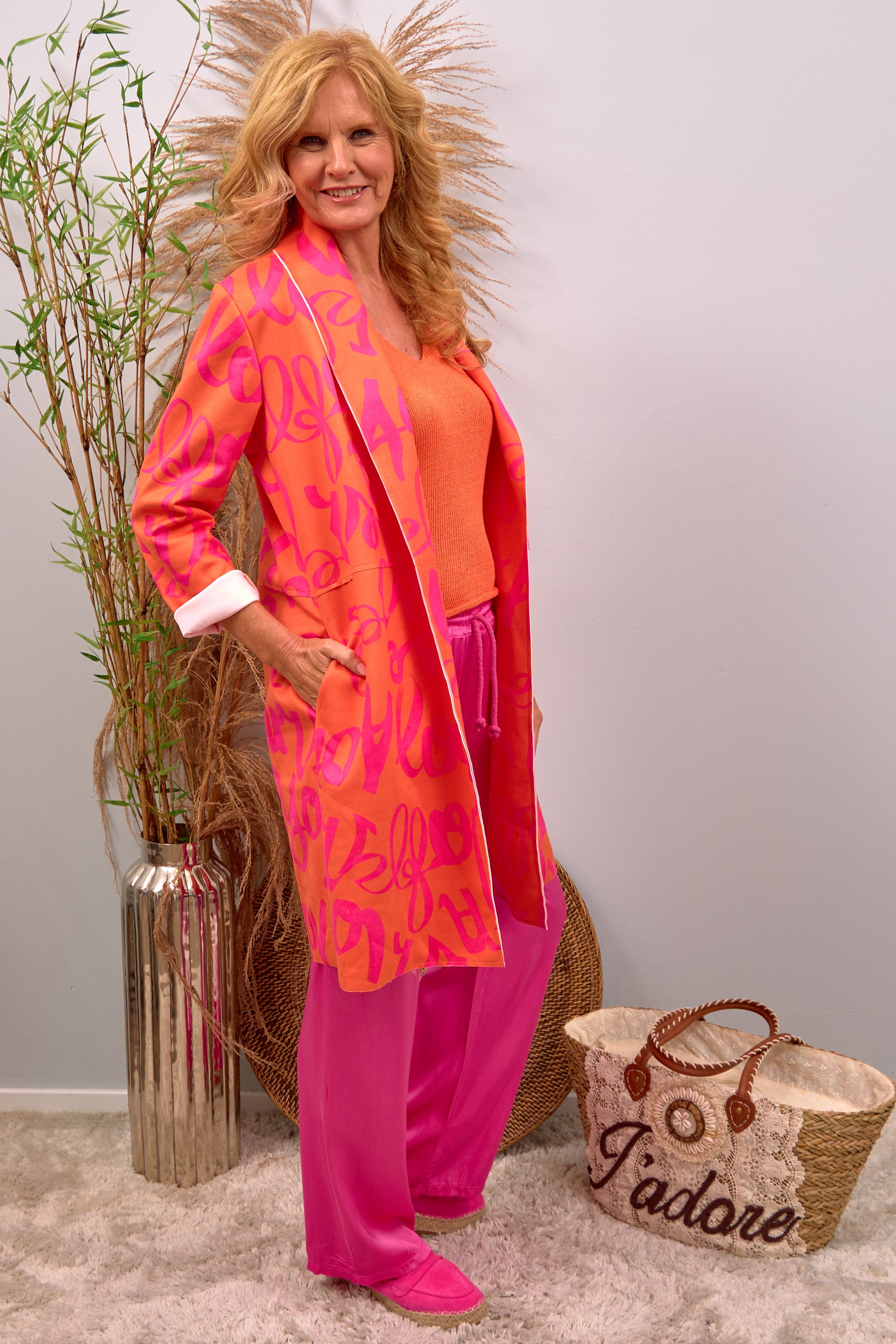 Leichter Mantel mit Reverskragen, orange-pink