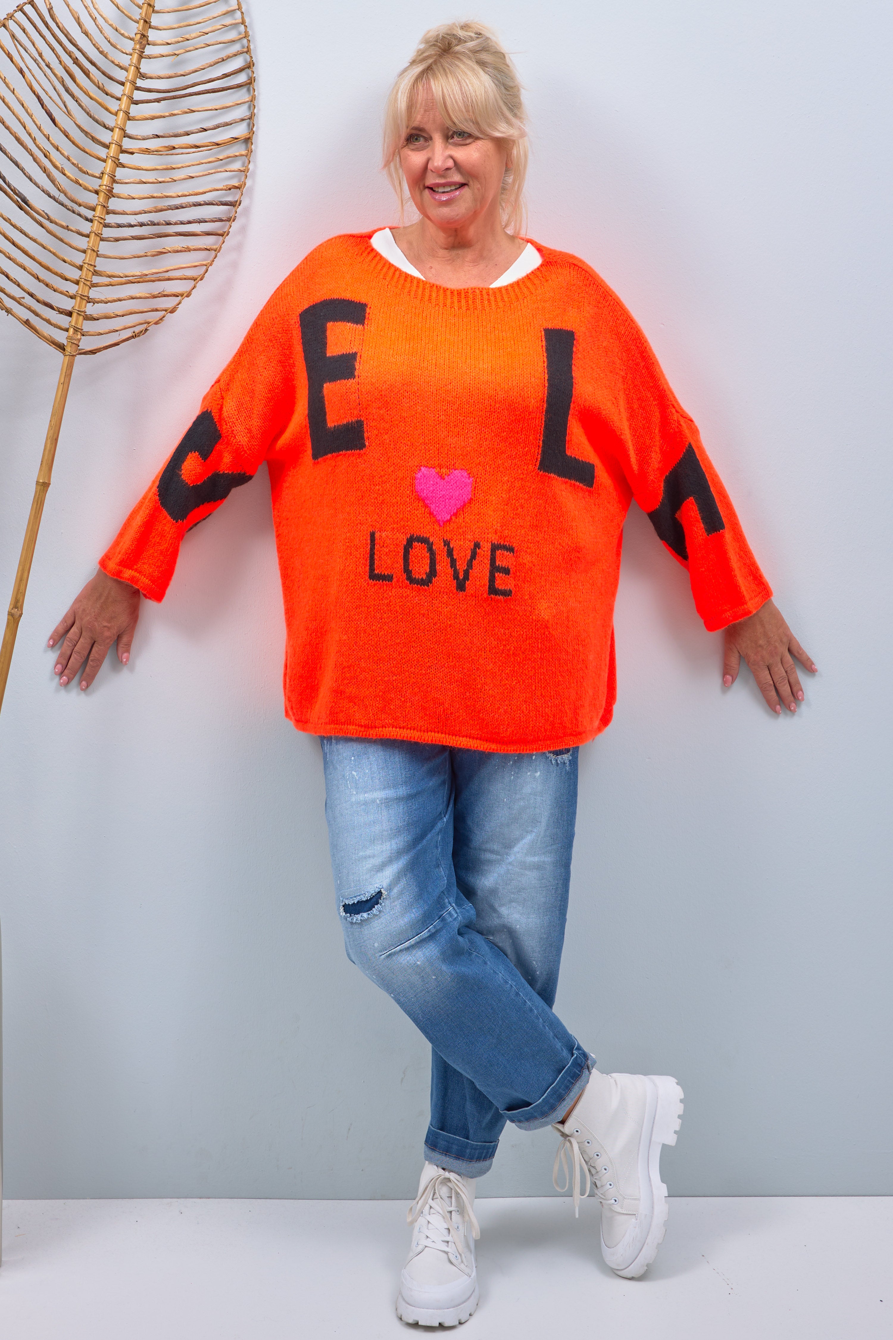 Pullover mit Schriftzug Self Love, orange-schwarz
