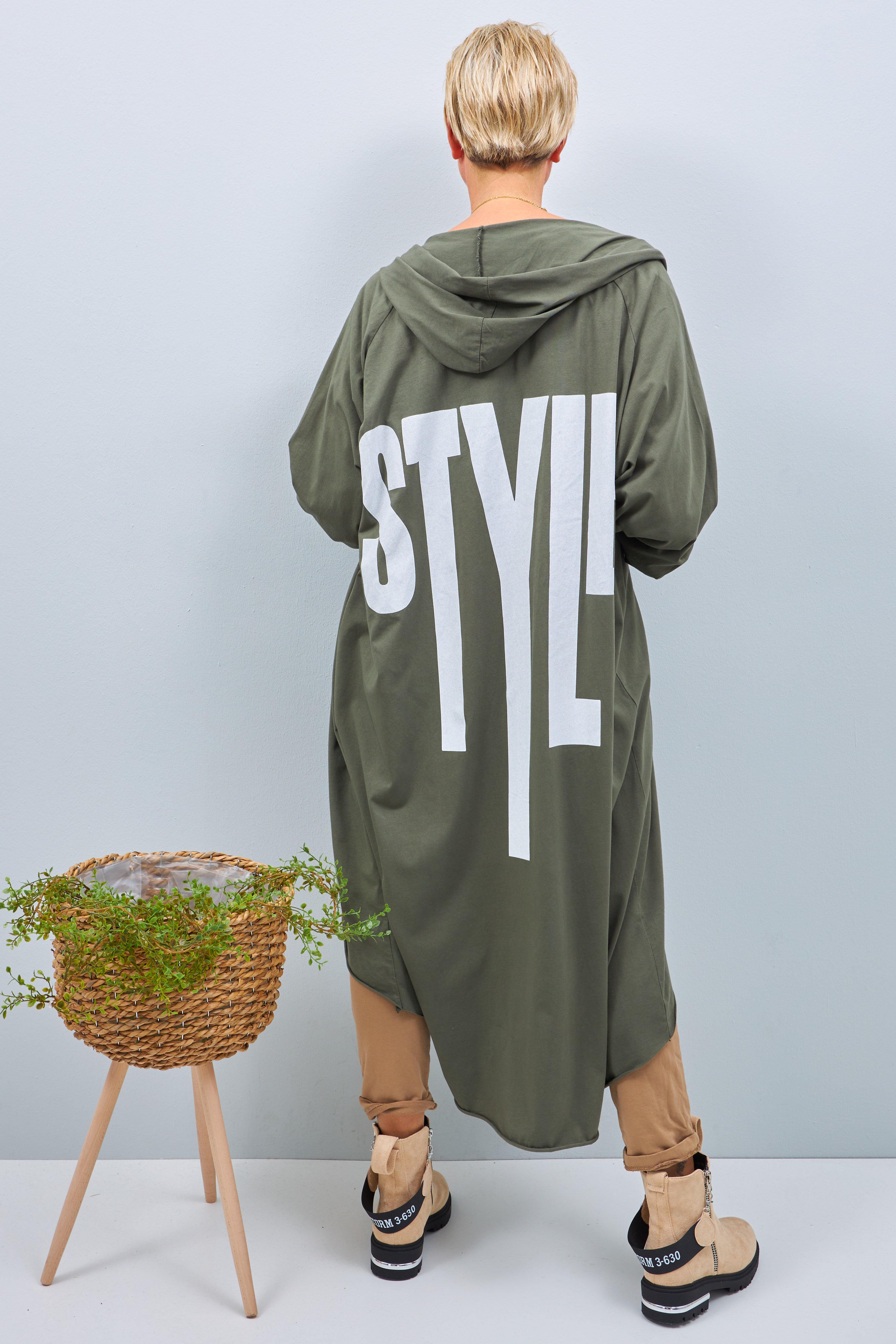 Oversized long jacket with "Style" print, khaki