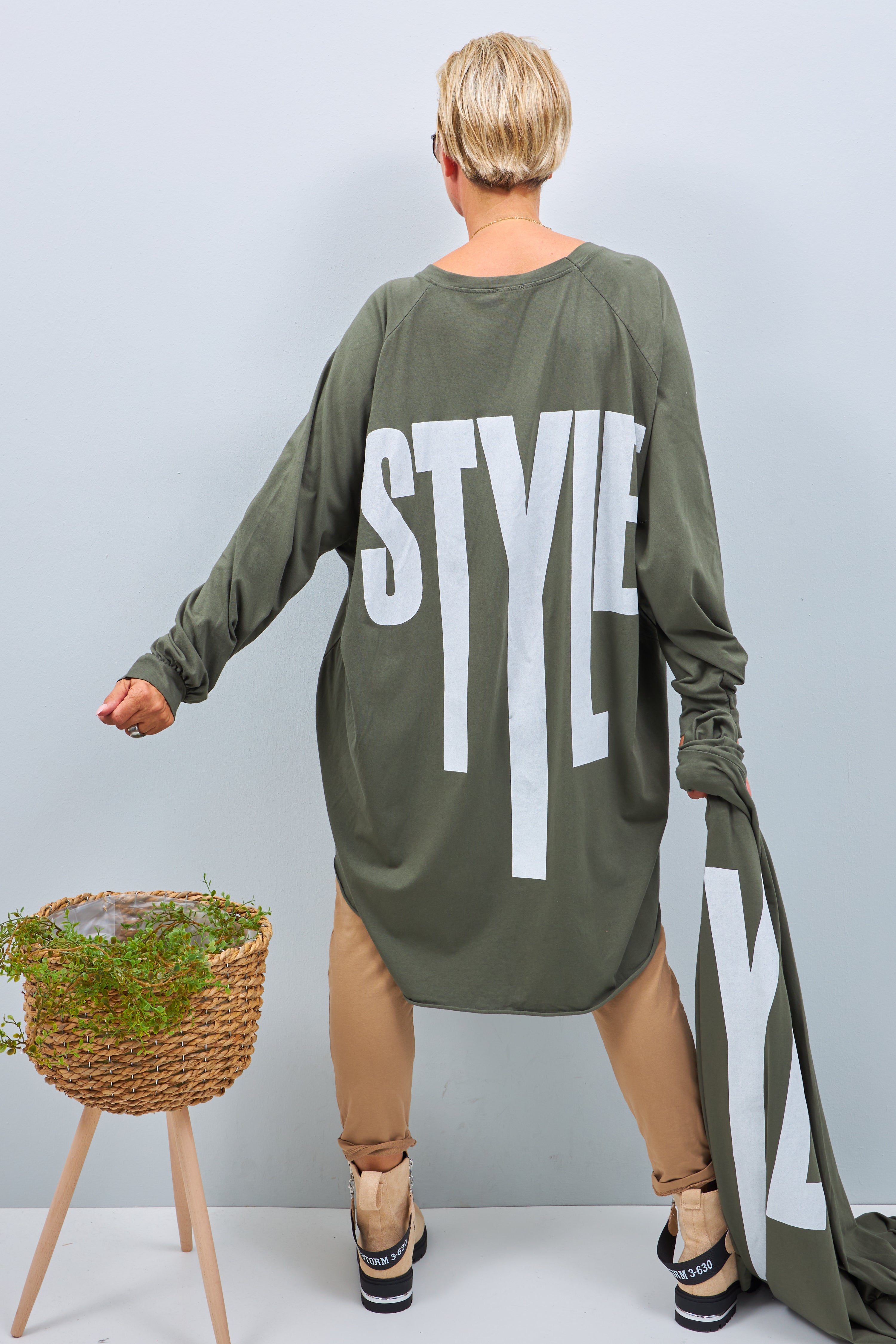 Oversized long shirt with "Style" print, khaki
