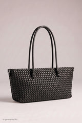 Woven bag in baguette style, black