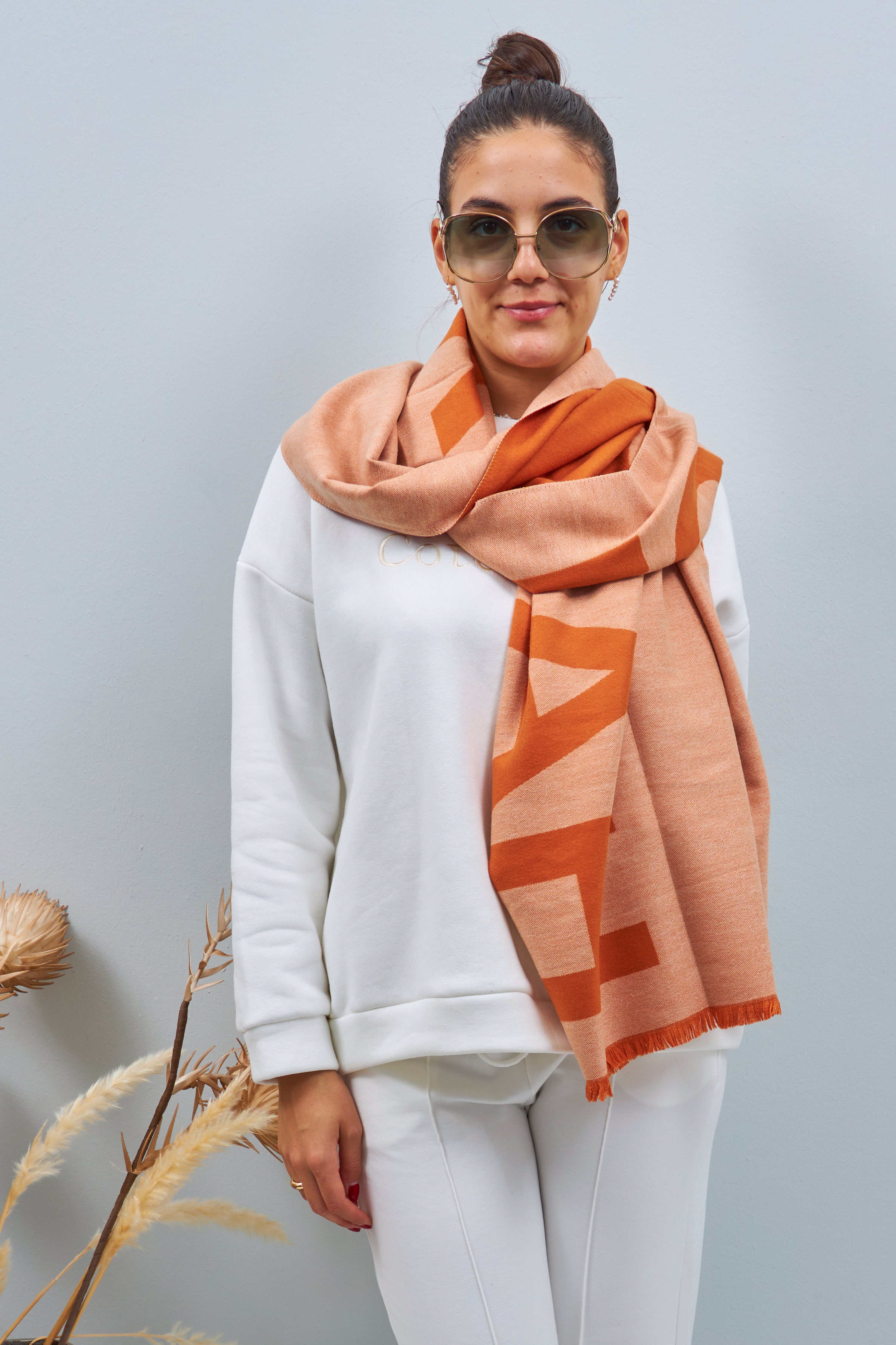 Scarf with Happy lettering, rust-orange