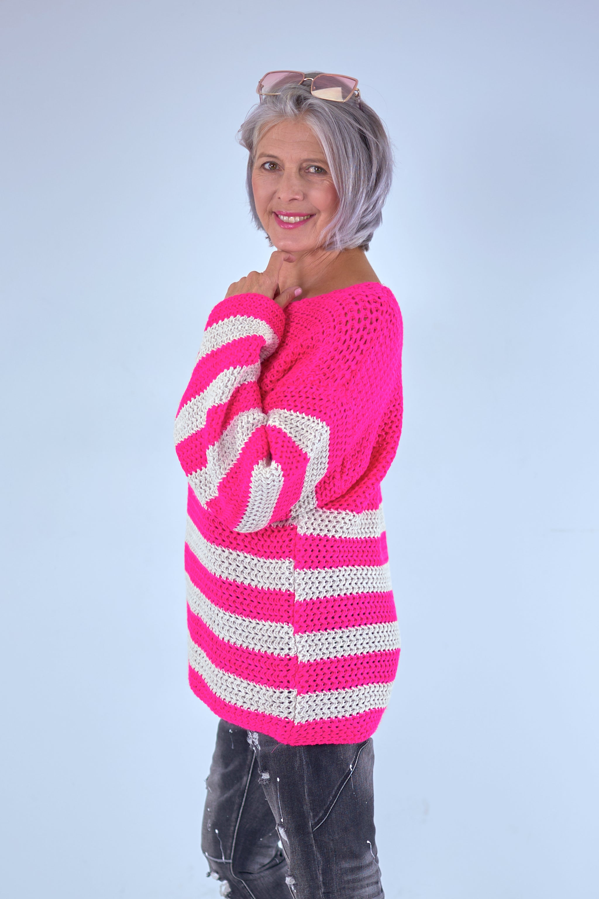 Knitted sweater with stripes, pink-beige