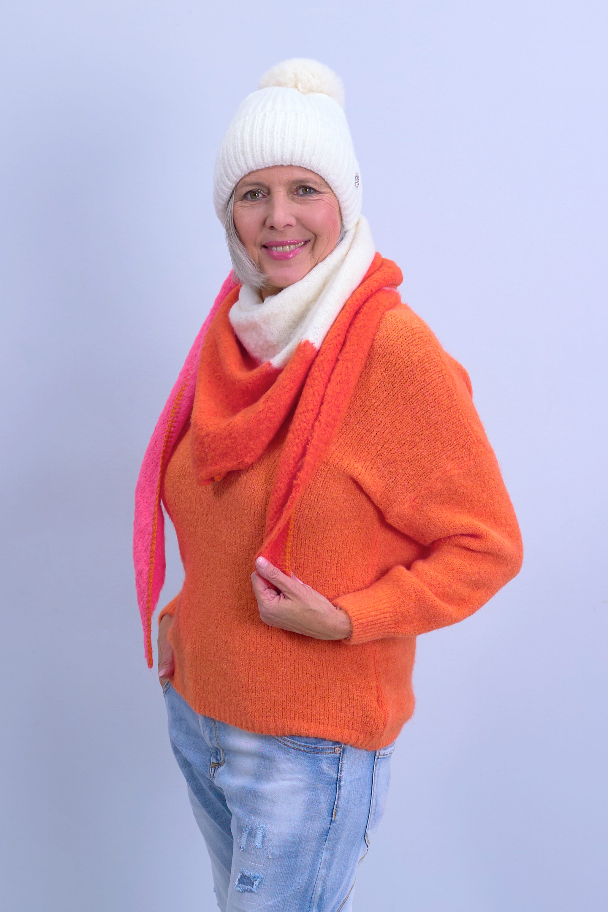 Triangle scarf tricolor, pink-ecru-orange