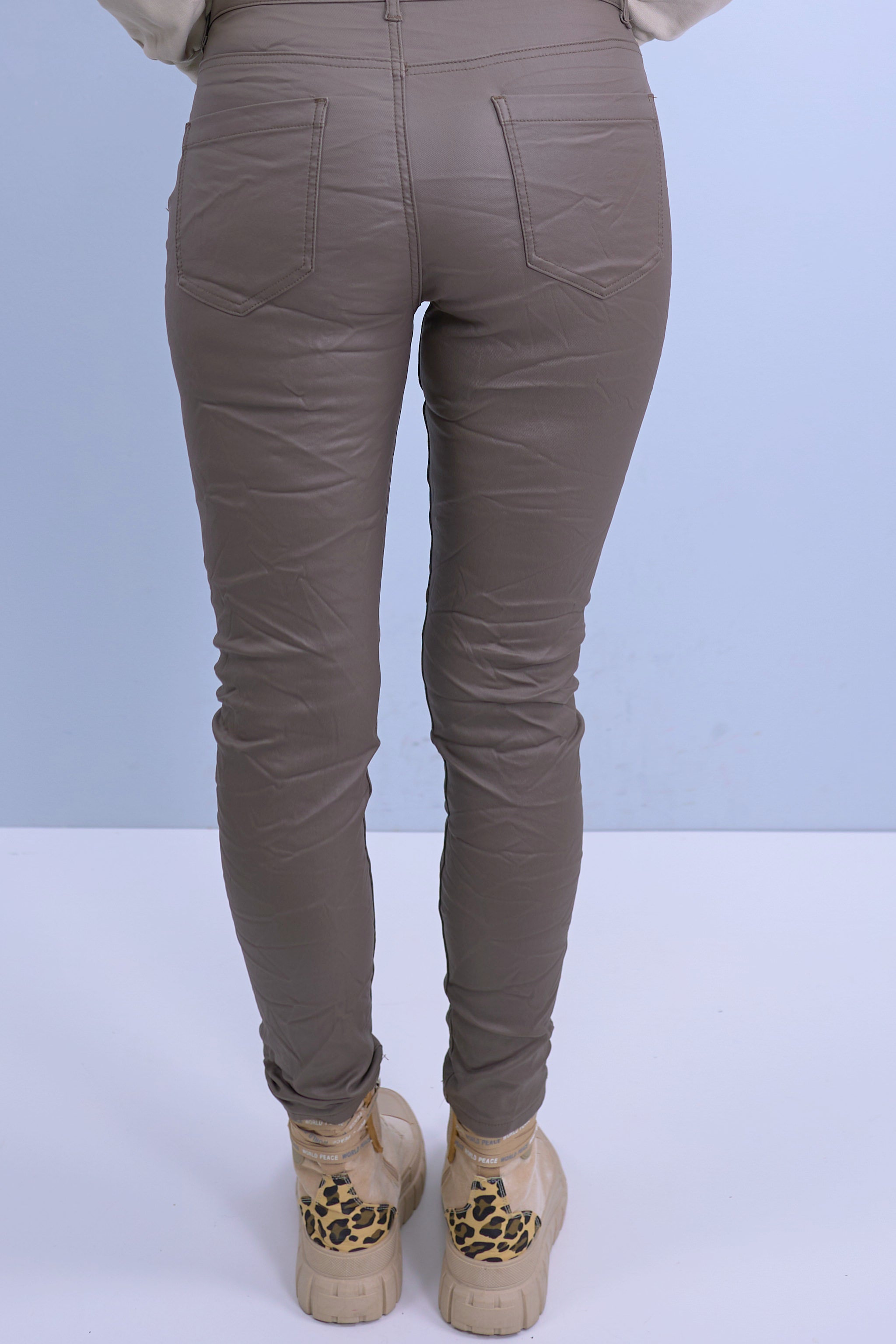 5-pocket style pants with coating, taupe