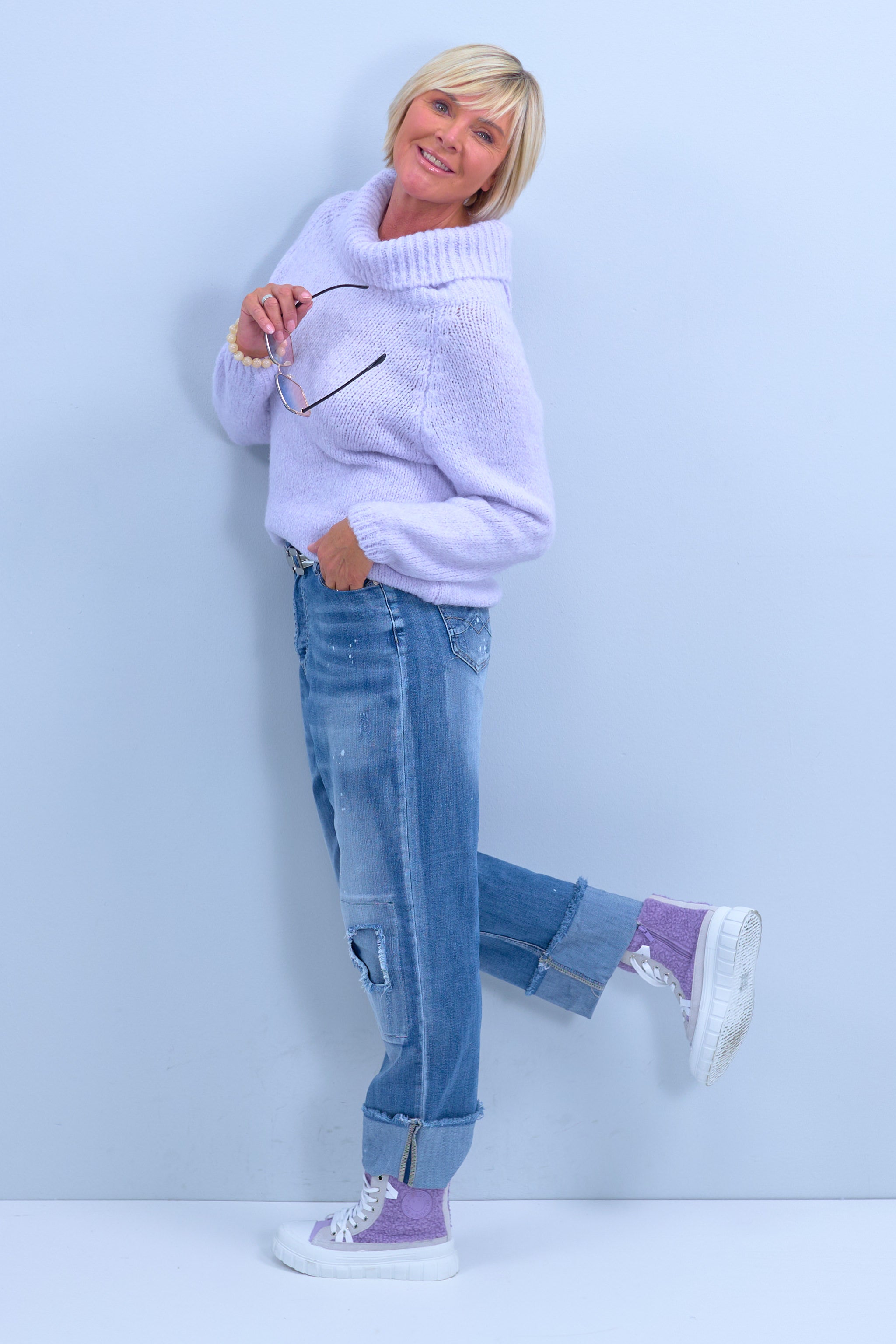 Knitted sweater with a wide turtleneck, lilac