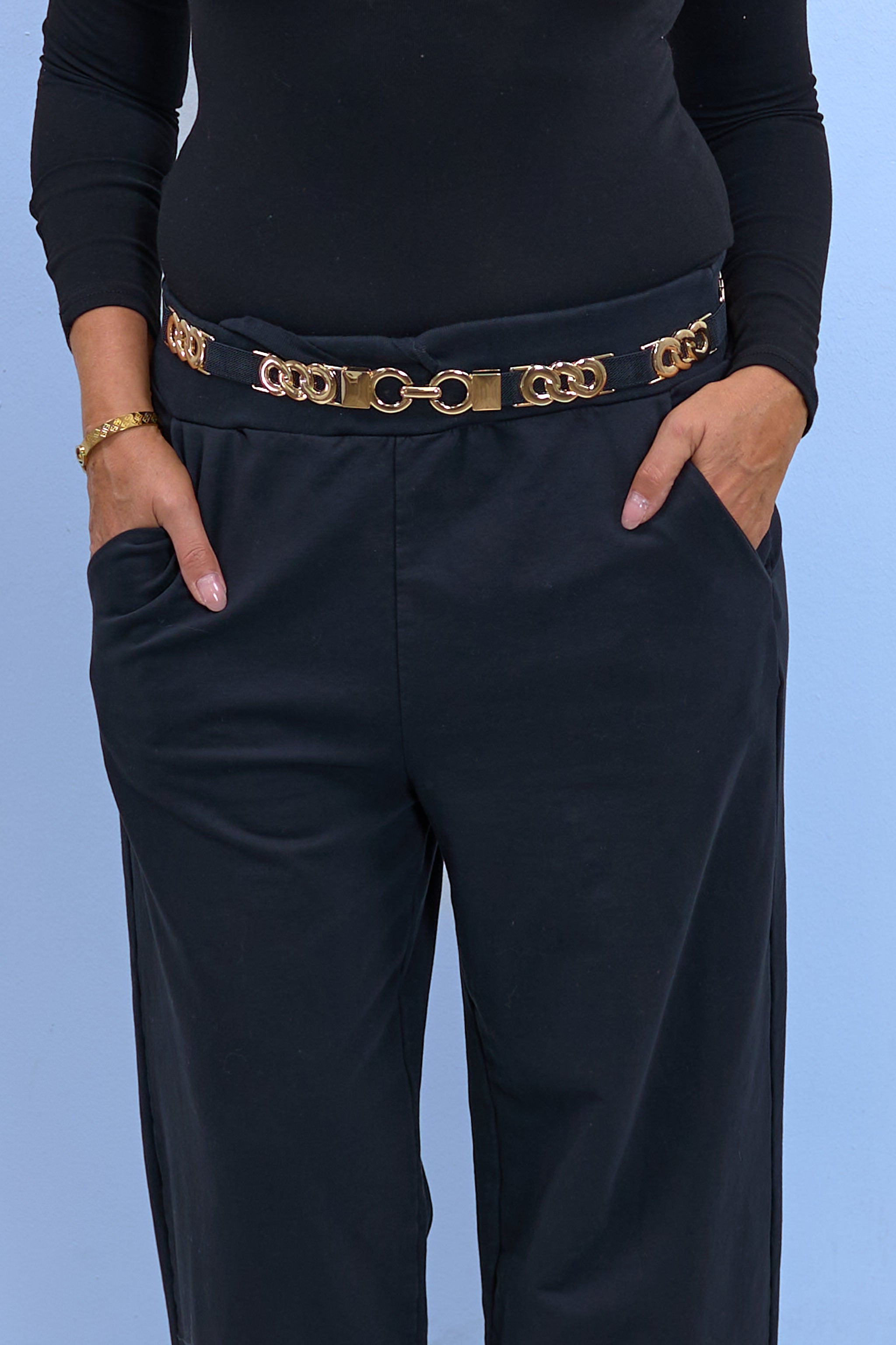 Elastic belt with great details, black-gold