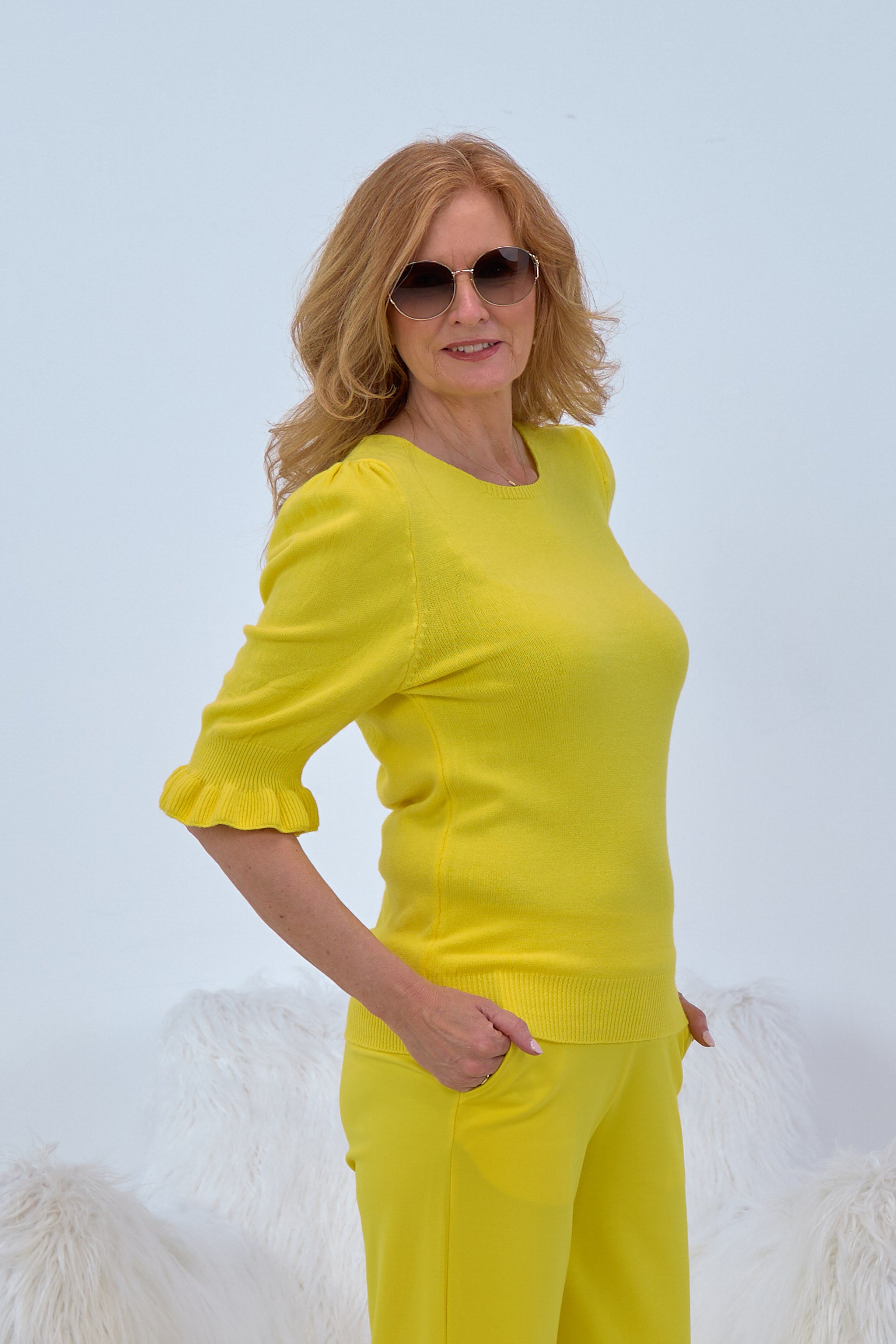 Kurzarm Pullover mit Rüschen in gelb von Trends & Lifestyle Deutschland GmbH