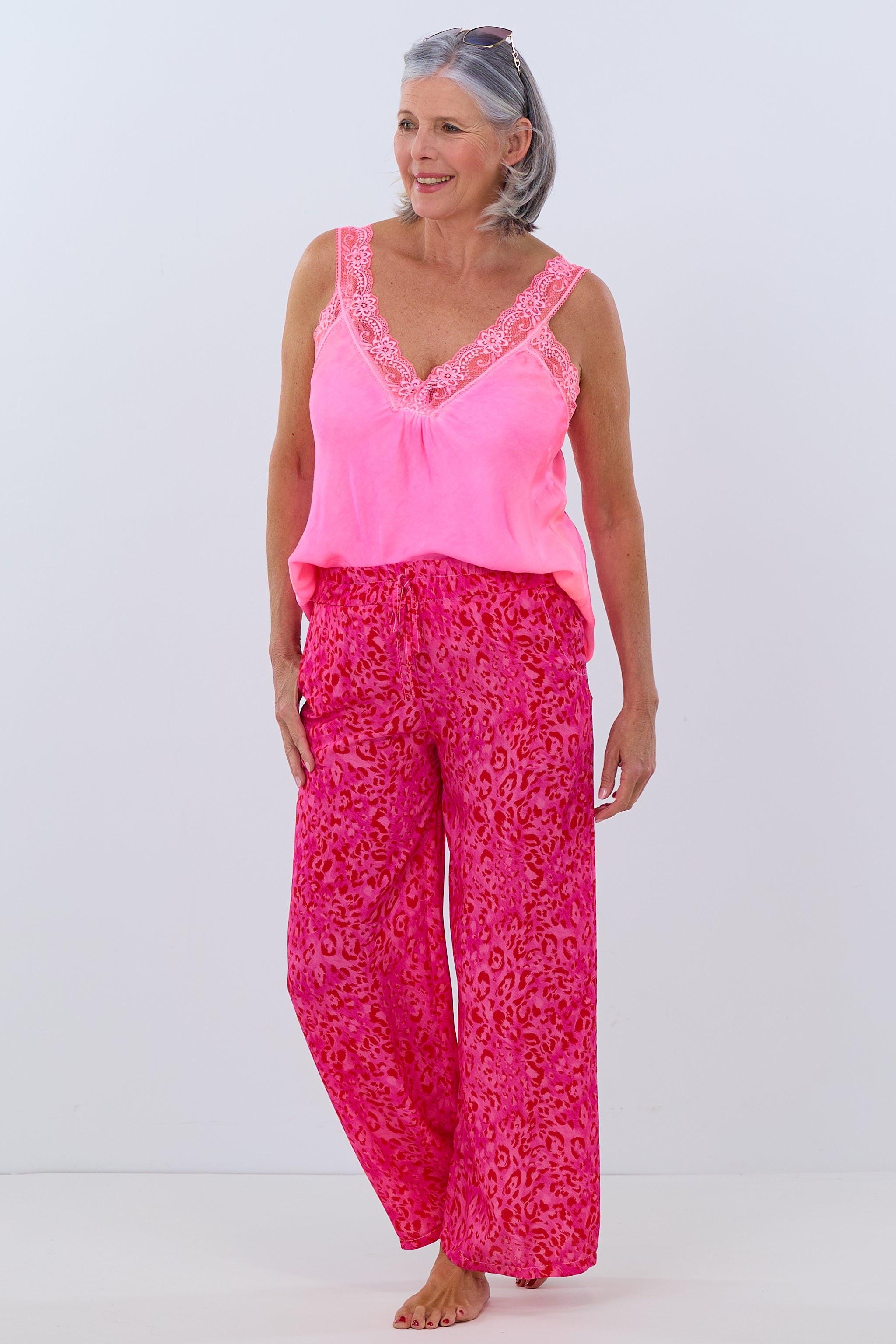 Damen weite Hose Leoprint pink Trends & Lifestyle 