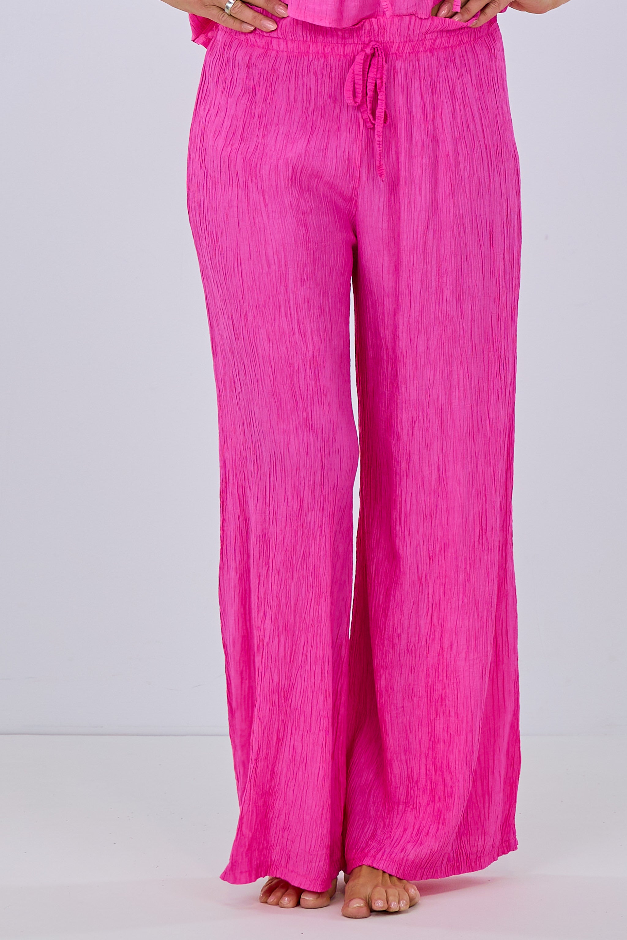 Damen Hose aus Crinkle Stoff pink von Trends & Lifestyle