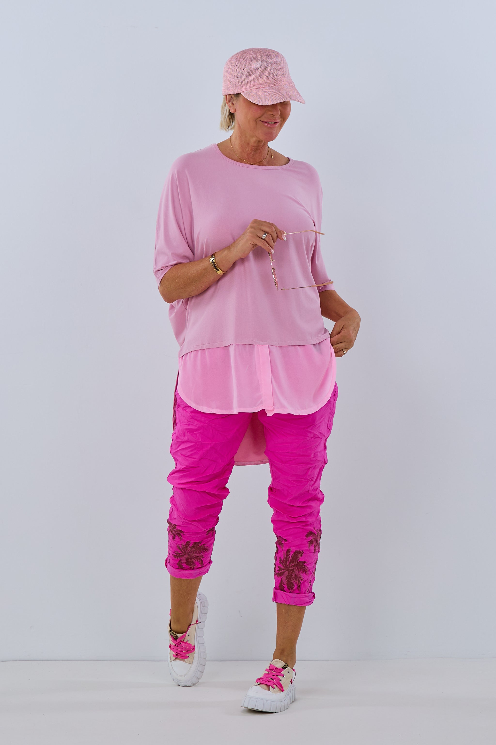 oversized Shirt mit Bluseneinsatz und Kette, rosa von Trends & Lifestyle