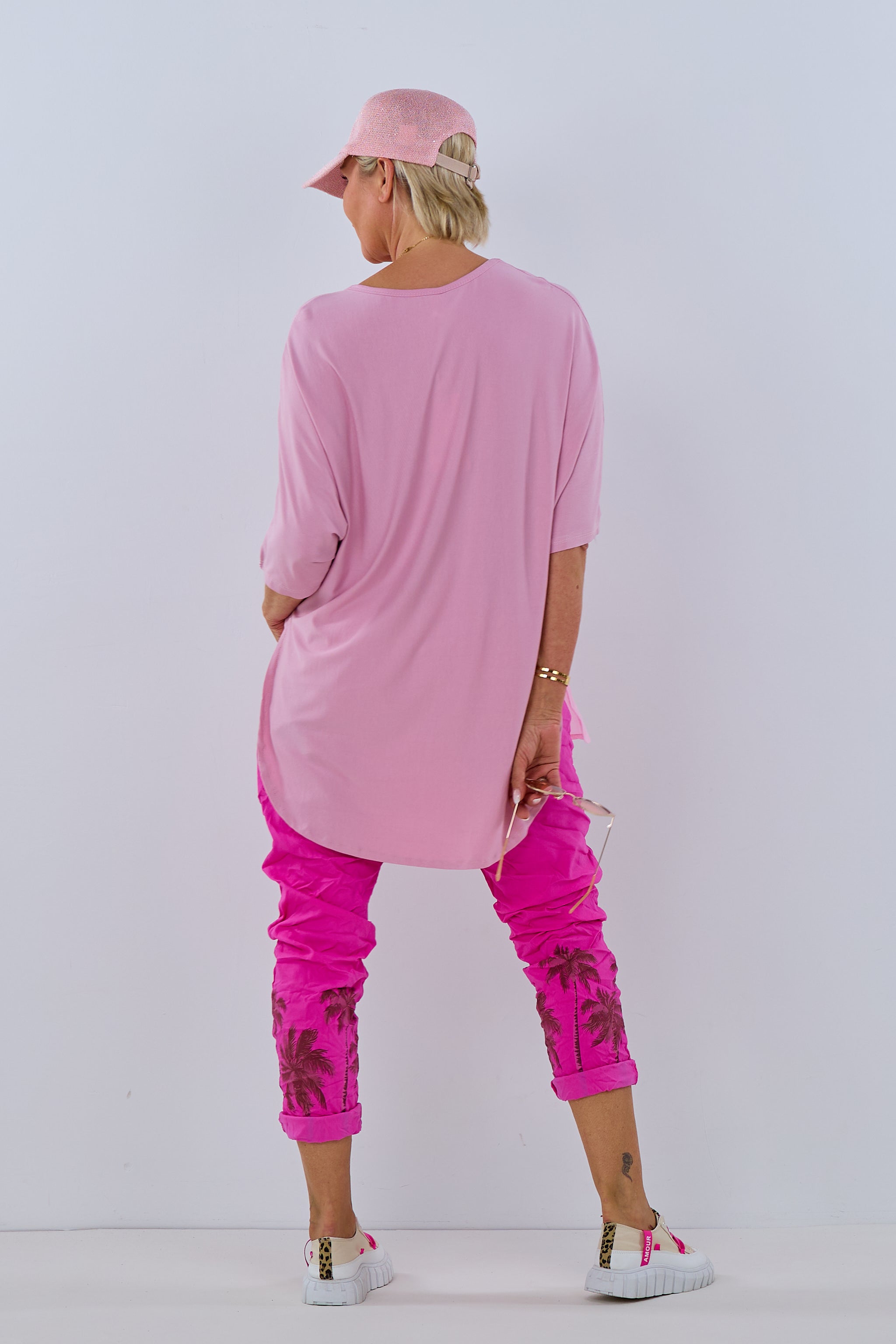 oversized Shirt mit Bluseneinsatz und Kette, rosa von Trends & Lifestyle
