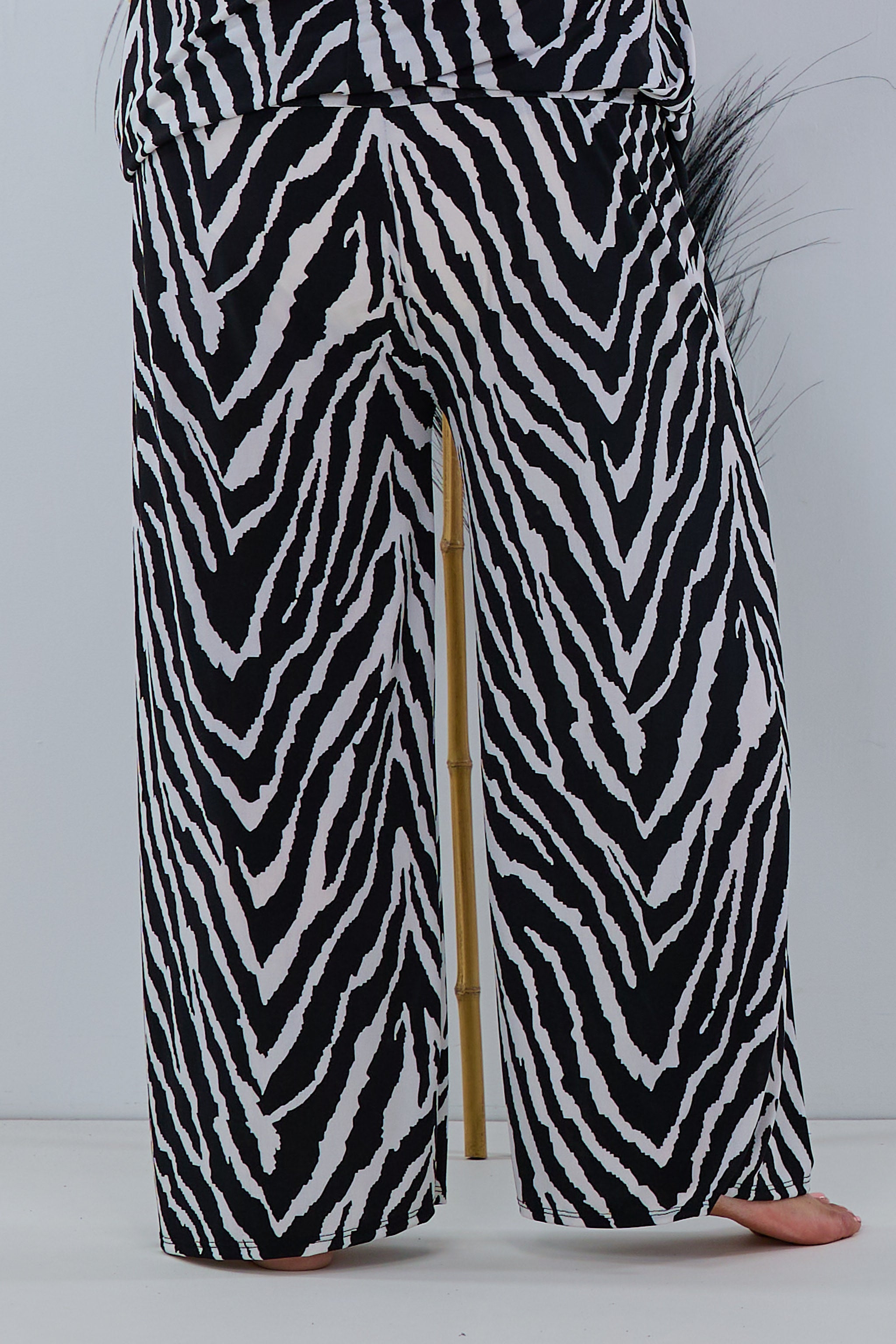 Oversized Marlene Hose mit Zebra-Muster von Trends & Lifestyle