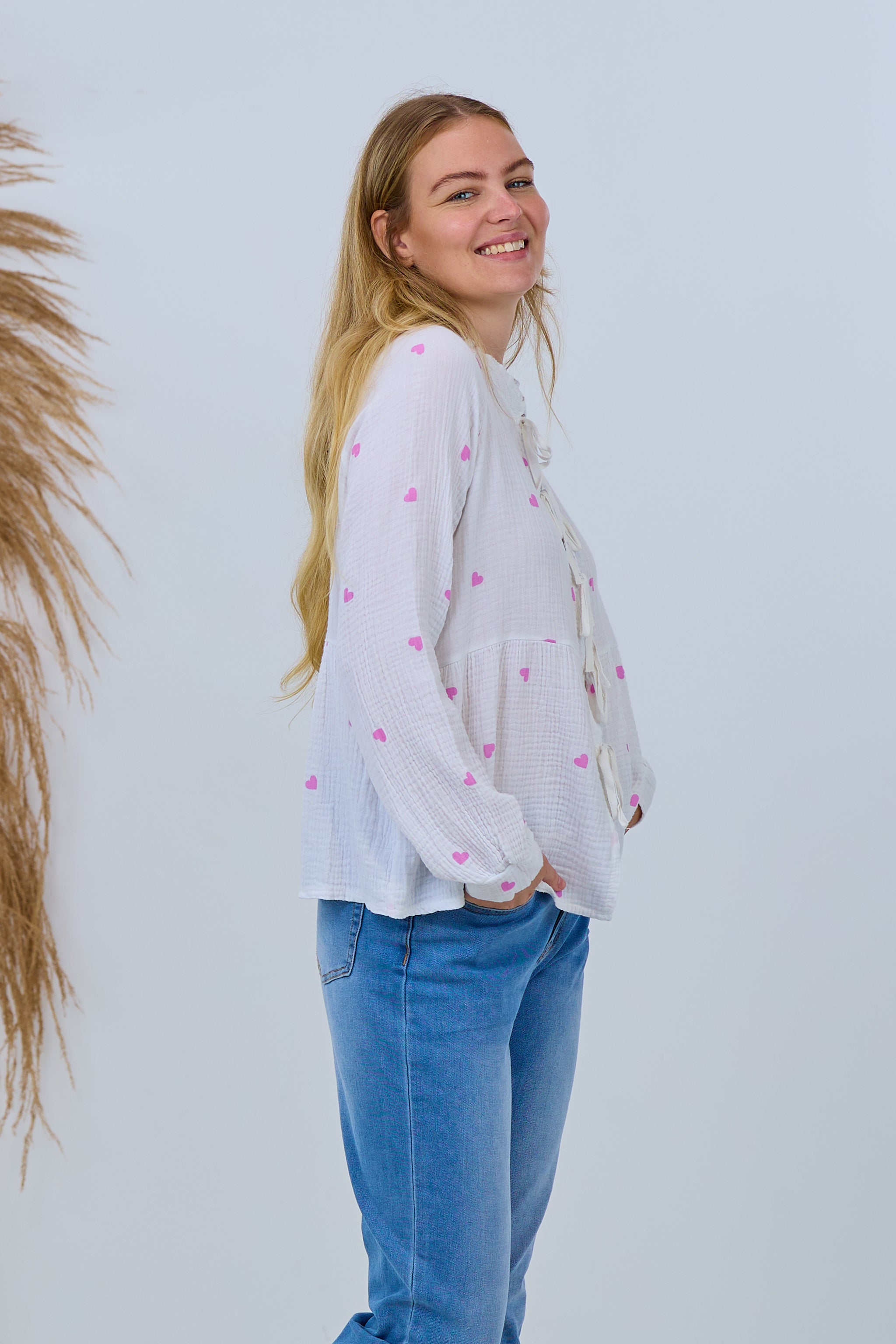 Musselin Bluse mit Herzchen, weiß von Trends & Lifestyle