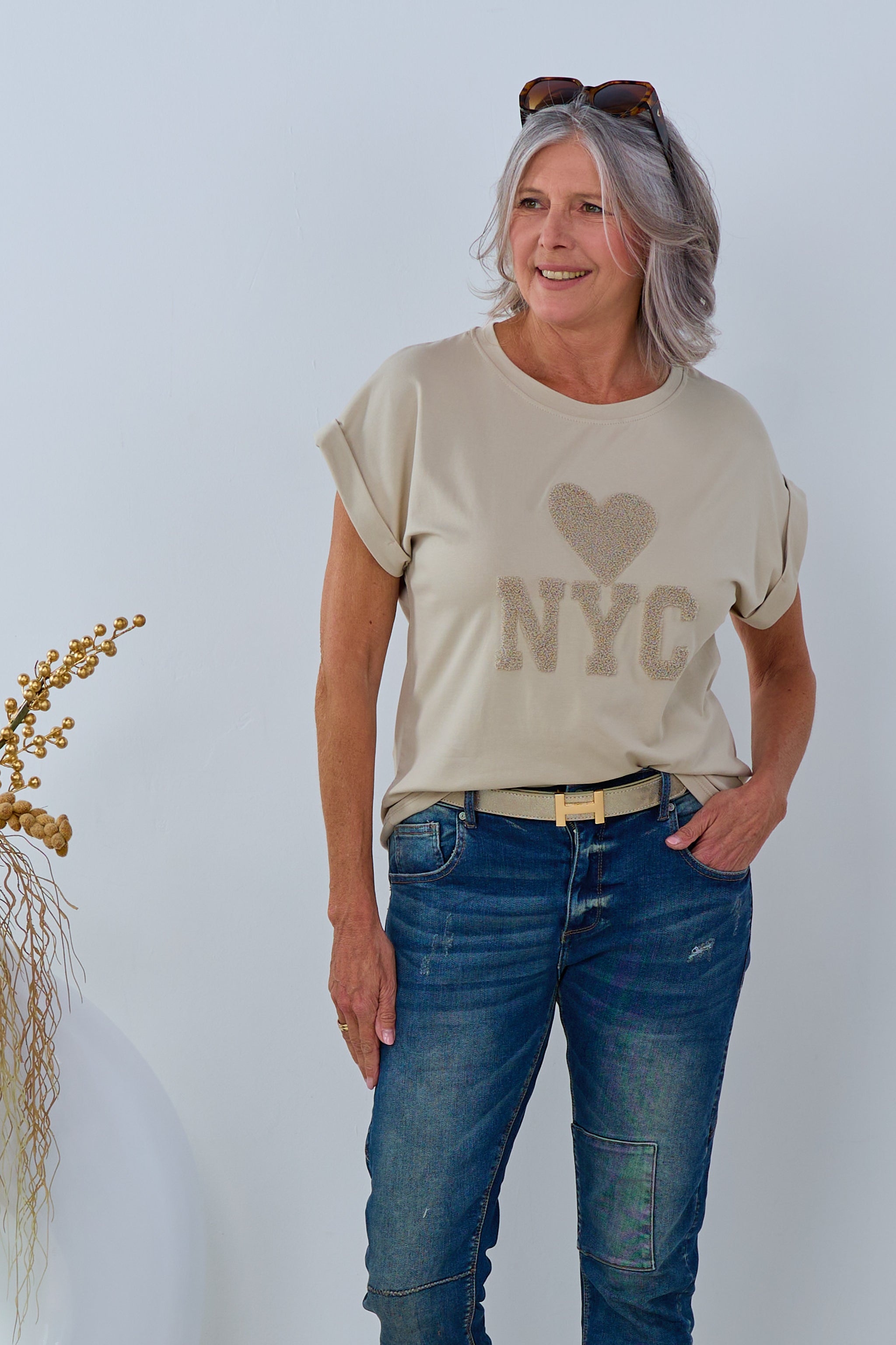 T-Shirt mit NYC, beige von Trends & Lifestyle