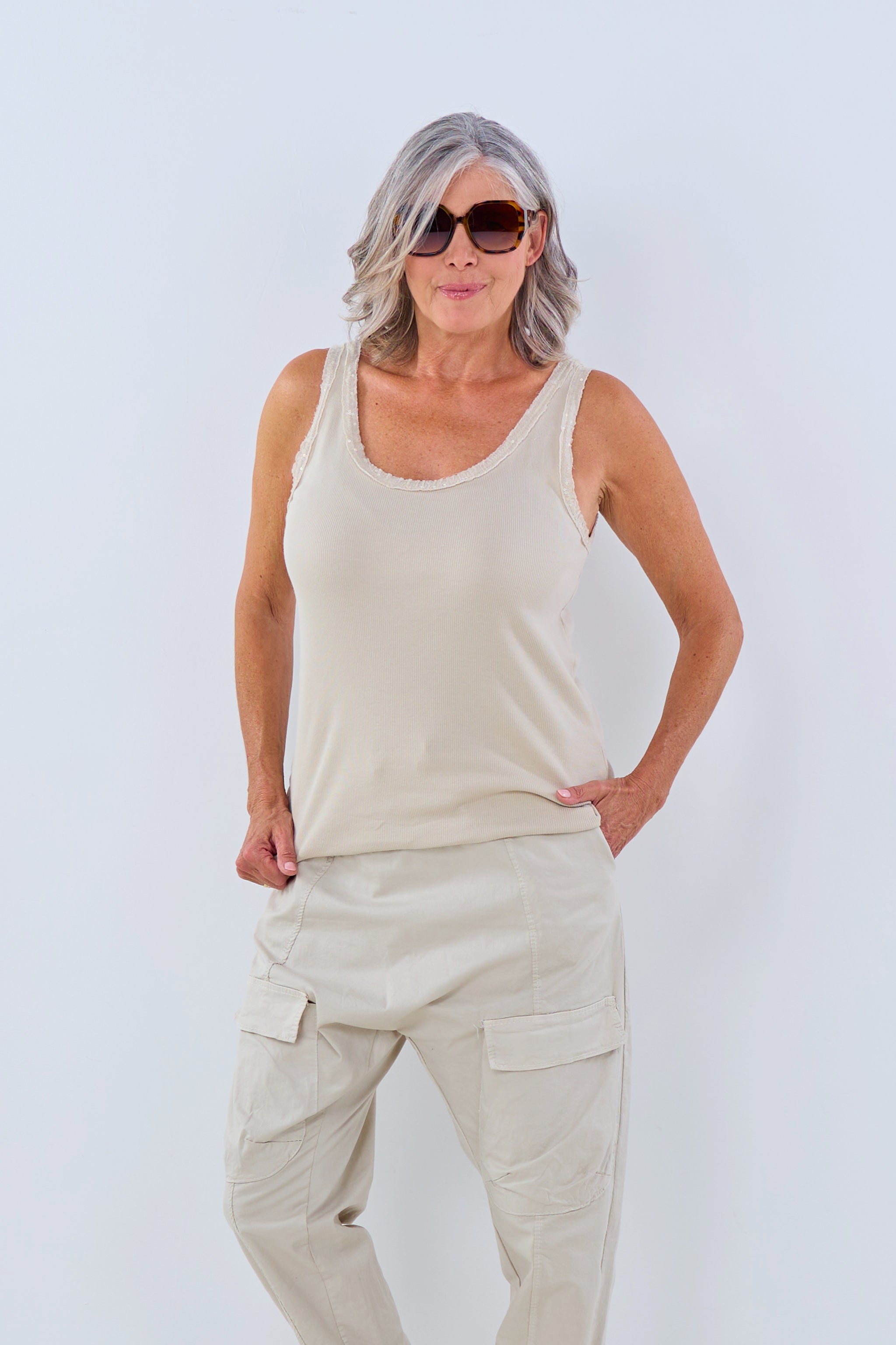 Ripptop mit Pailletten, beige von Trends & Lifestyle