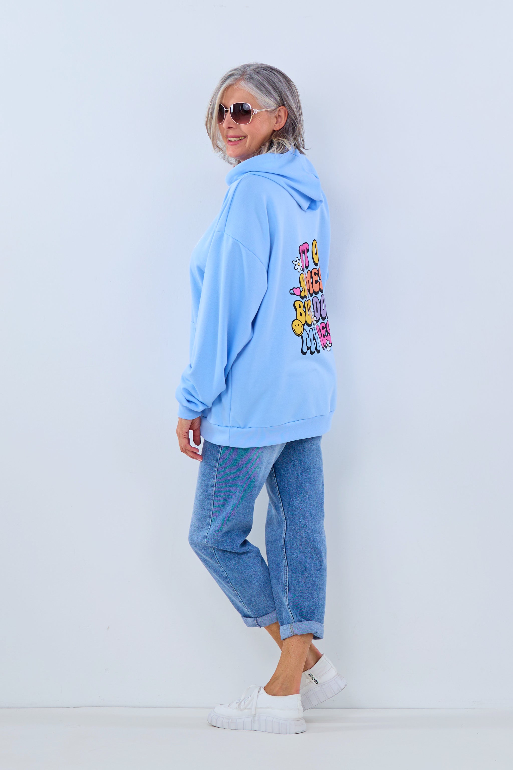 Hoodie mit Print: "Bit of a mess", hellblau von Trends & Lifestyle