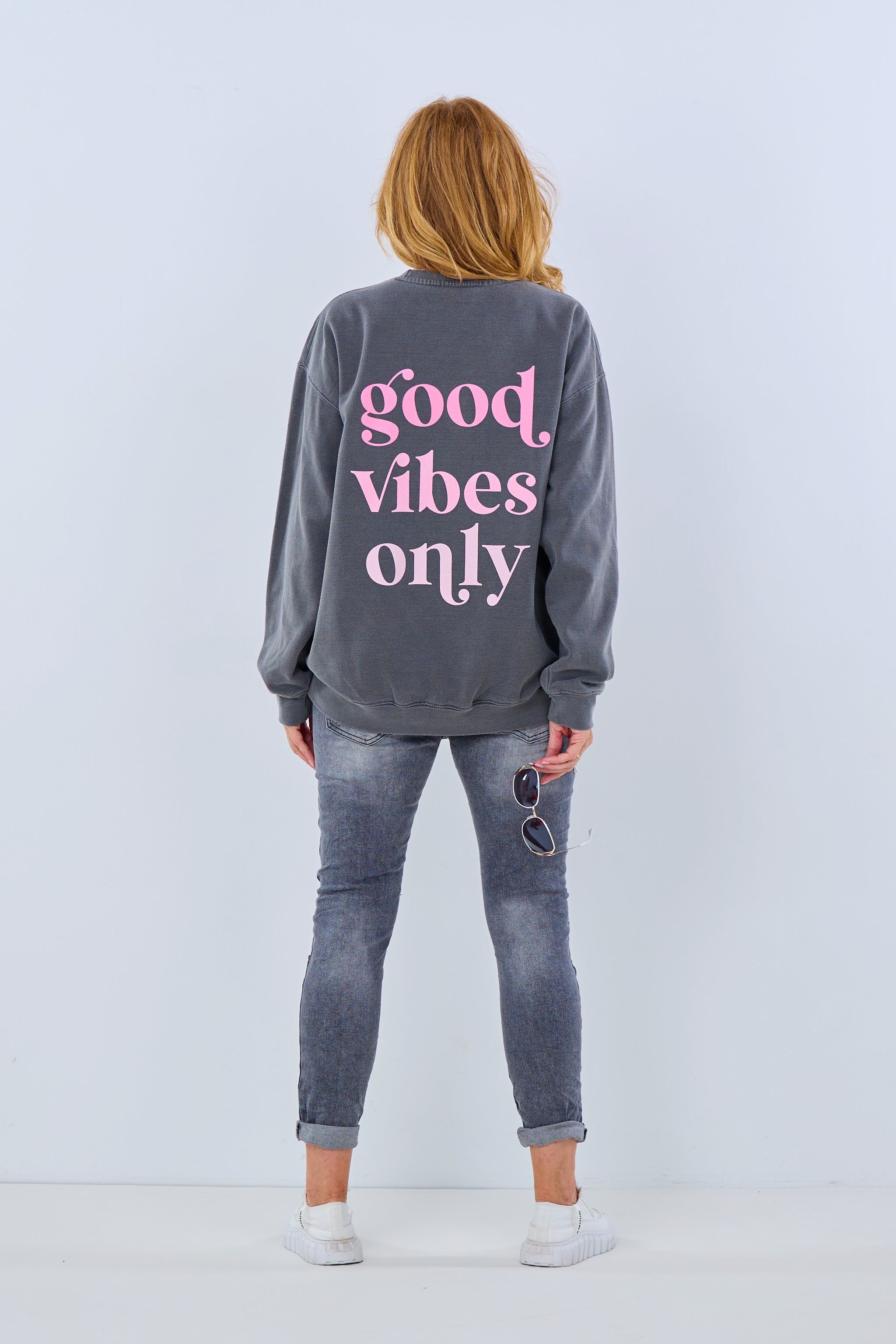 Sweaty good vibes only, anthrazit-rosa von Trends & Lifestyle