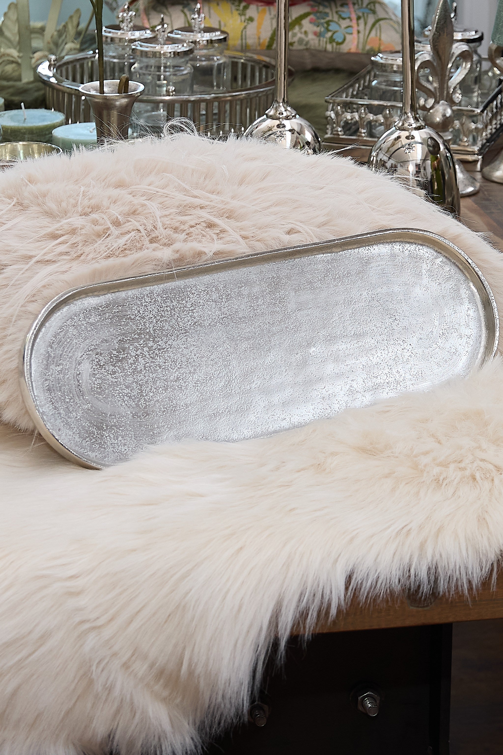 Oval tray, silver