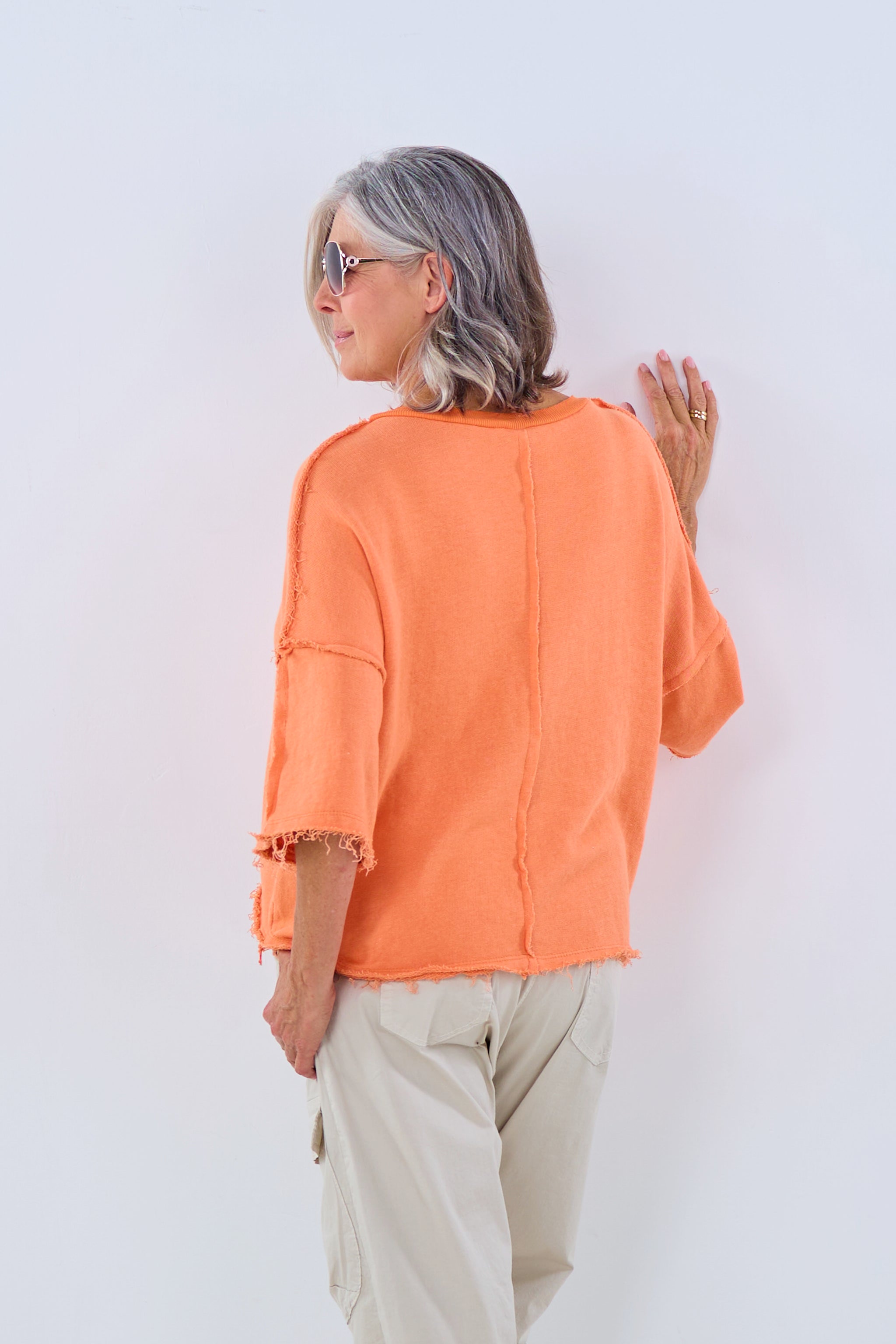 Kurzarm-Sweaty mit Paris Druck, orange von Trends & Lifestyle