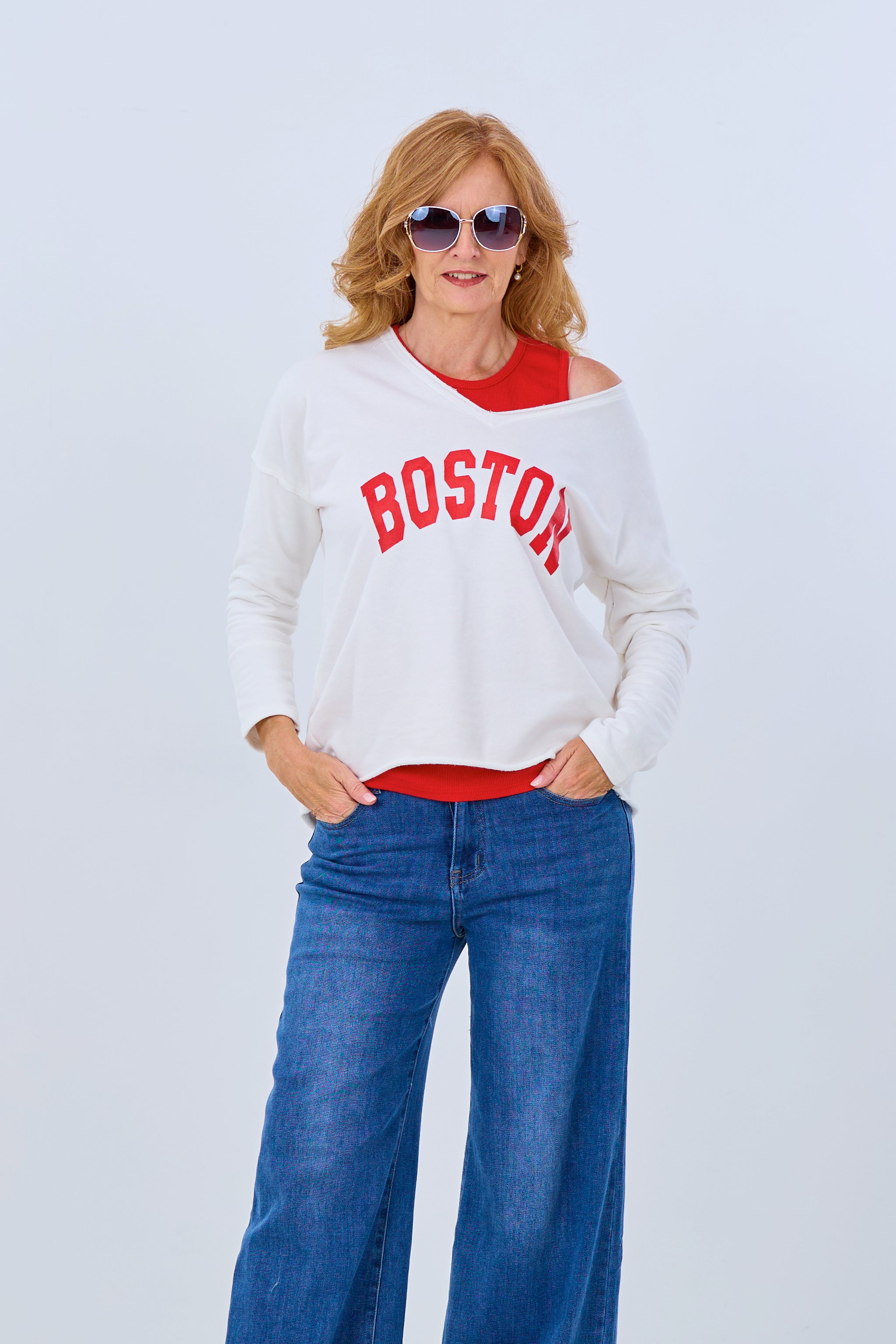 Sweaty mit BOSTON-Druck, ecru-rot von Trends & Lifestyle