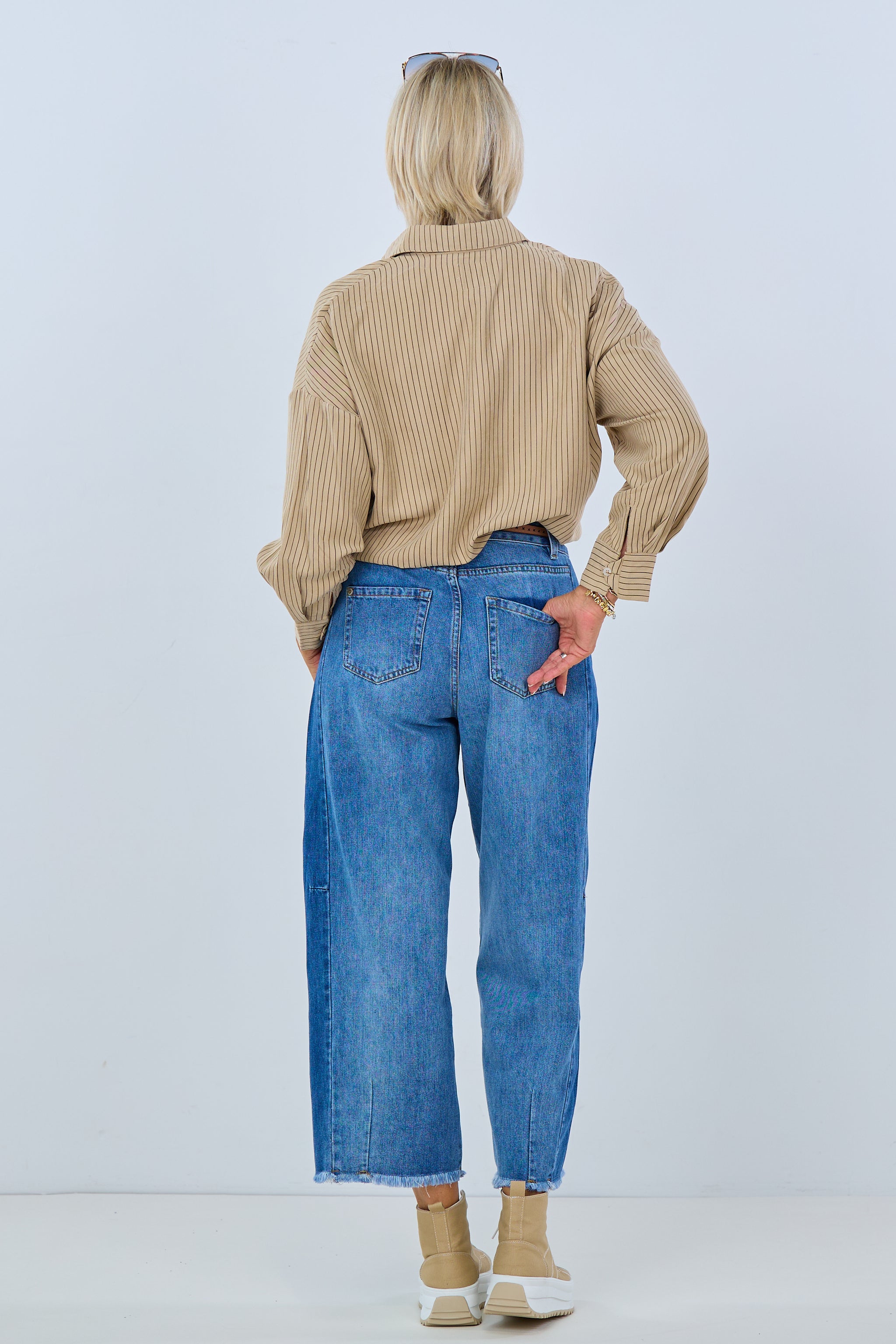 Mom jeans with small fringes, denim blue