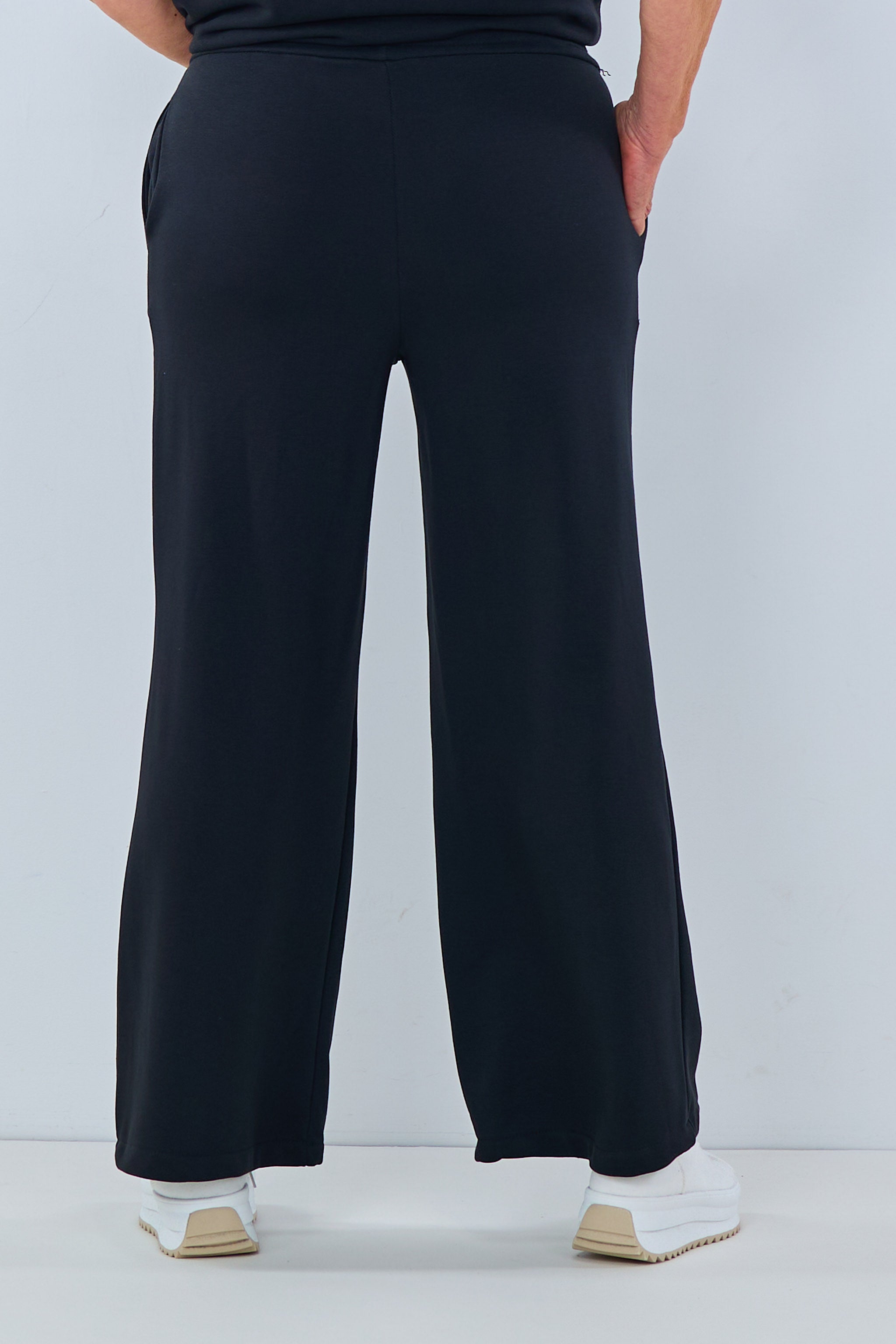 Sweatpants in Marlene style, black