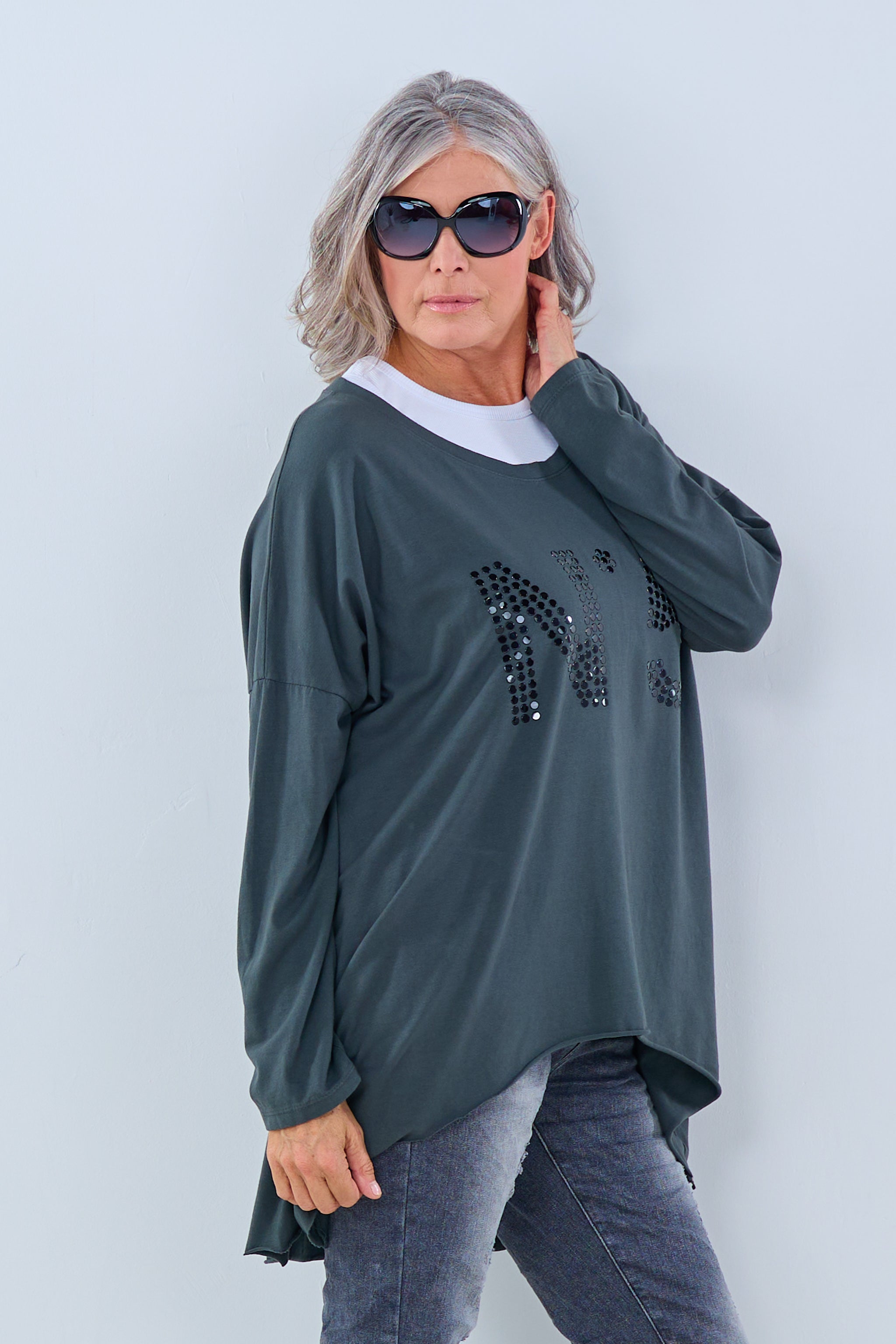 Oversized shirt with rivets, anthracite