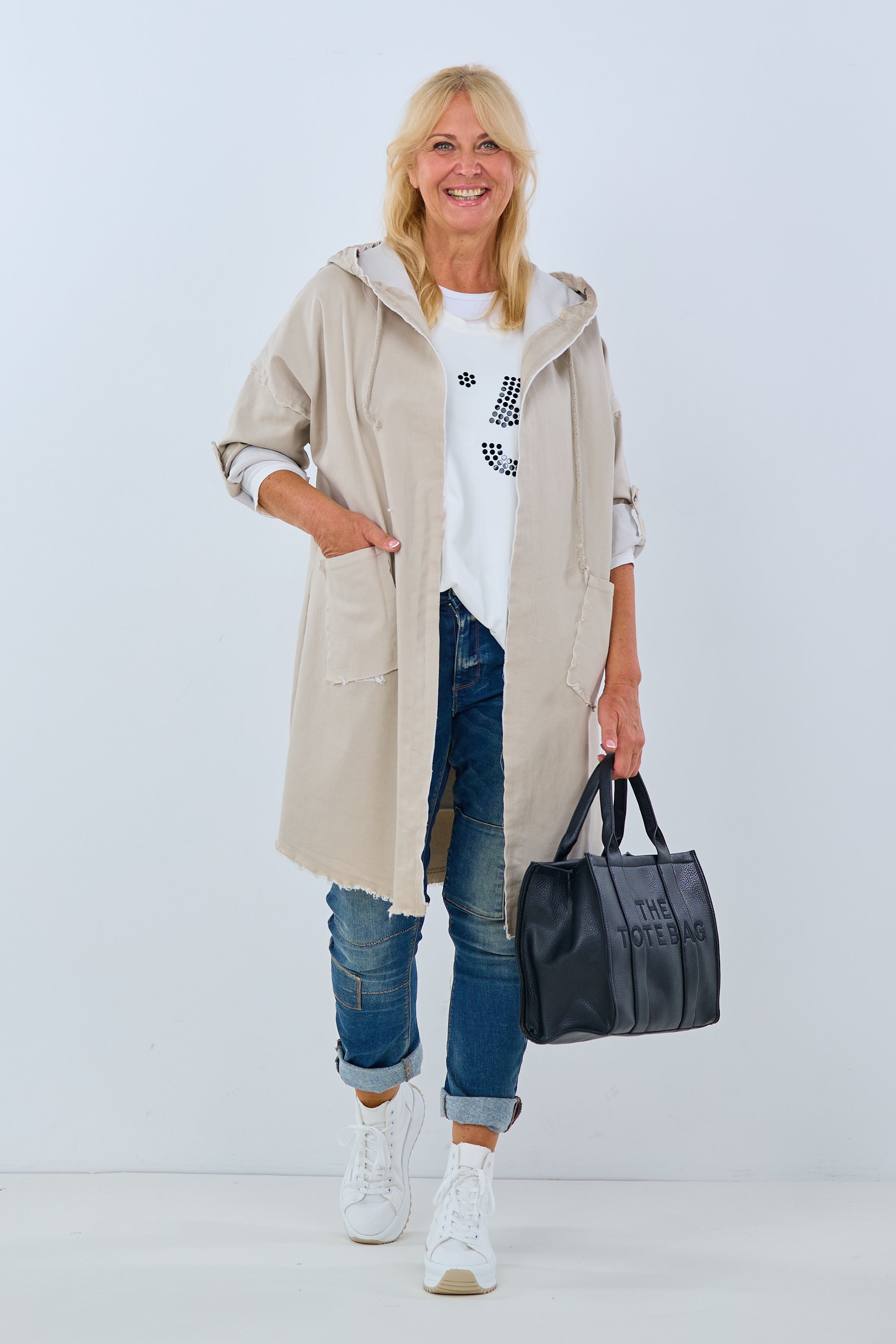 Cool short coat with hood, stone