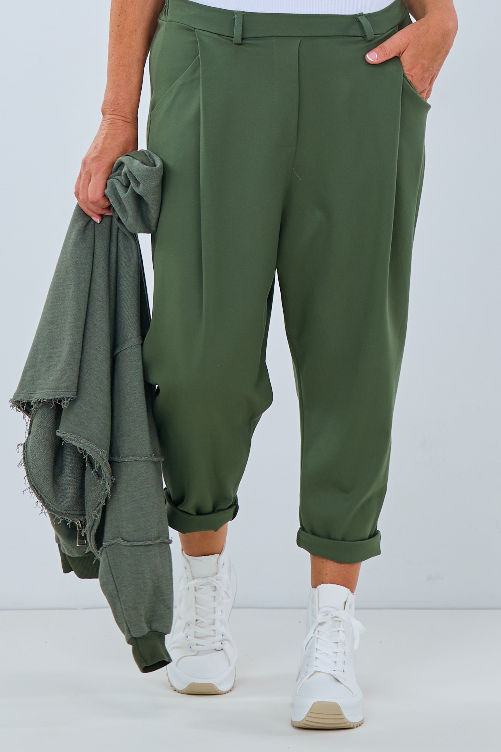 Elegant baggy pants, khaki