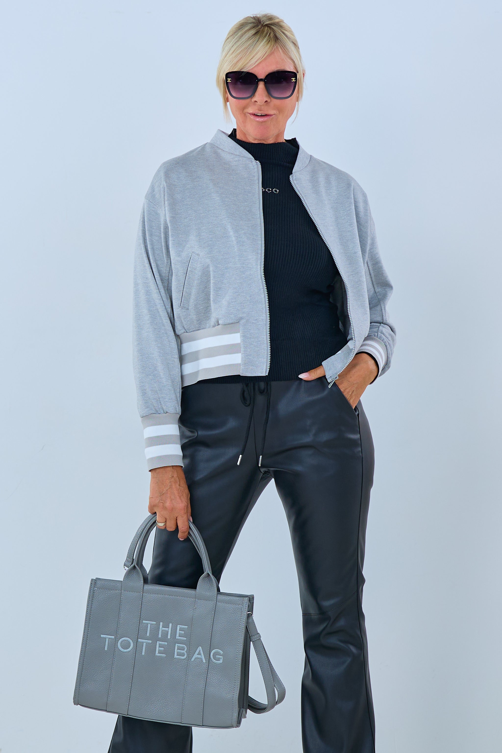 Blouson mit breiten Bündchen, grau-weiß von Trends & Lifestyle