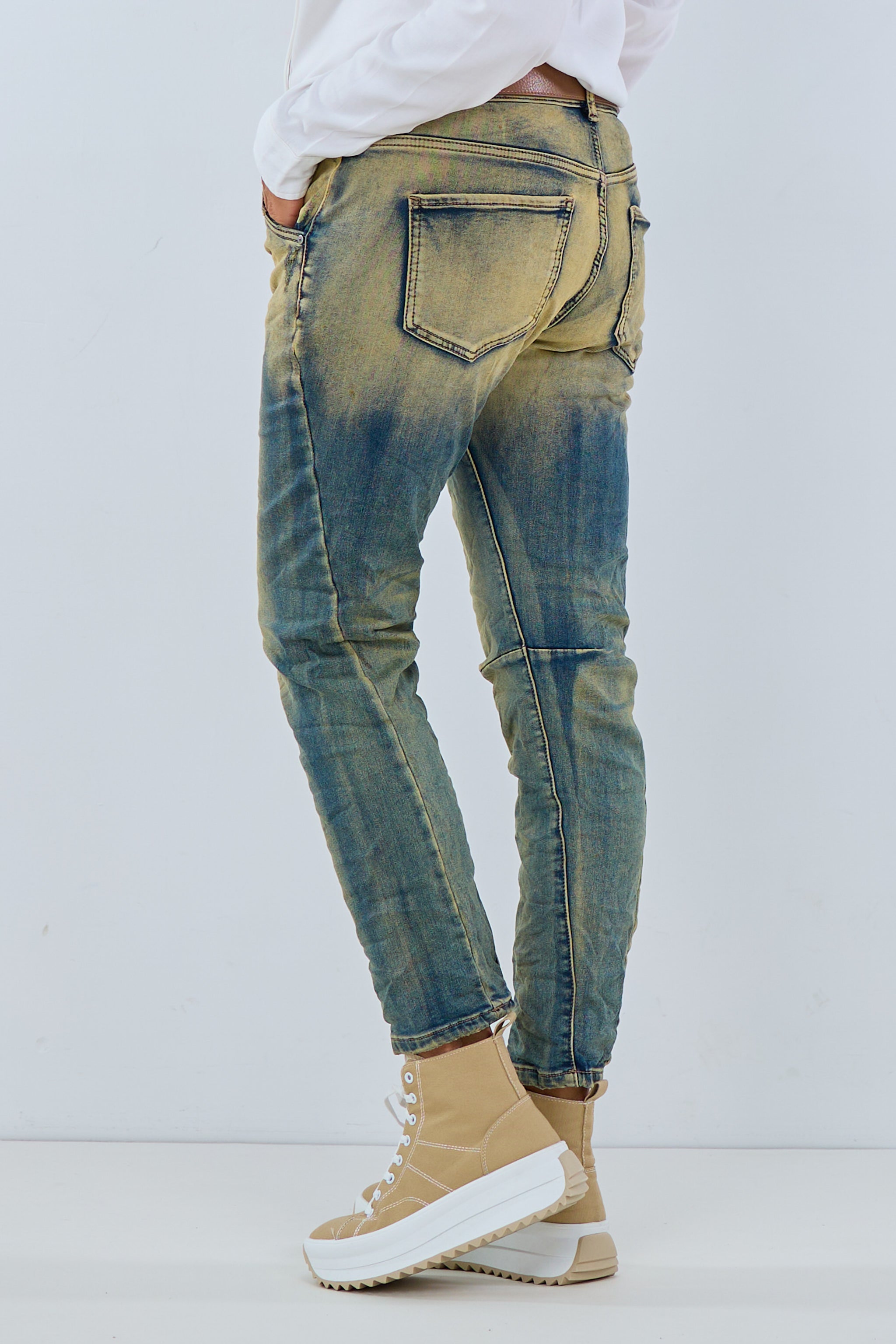 Coole Jeans mit besonderer Waschung, denim-sand